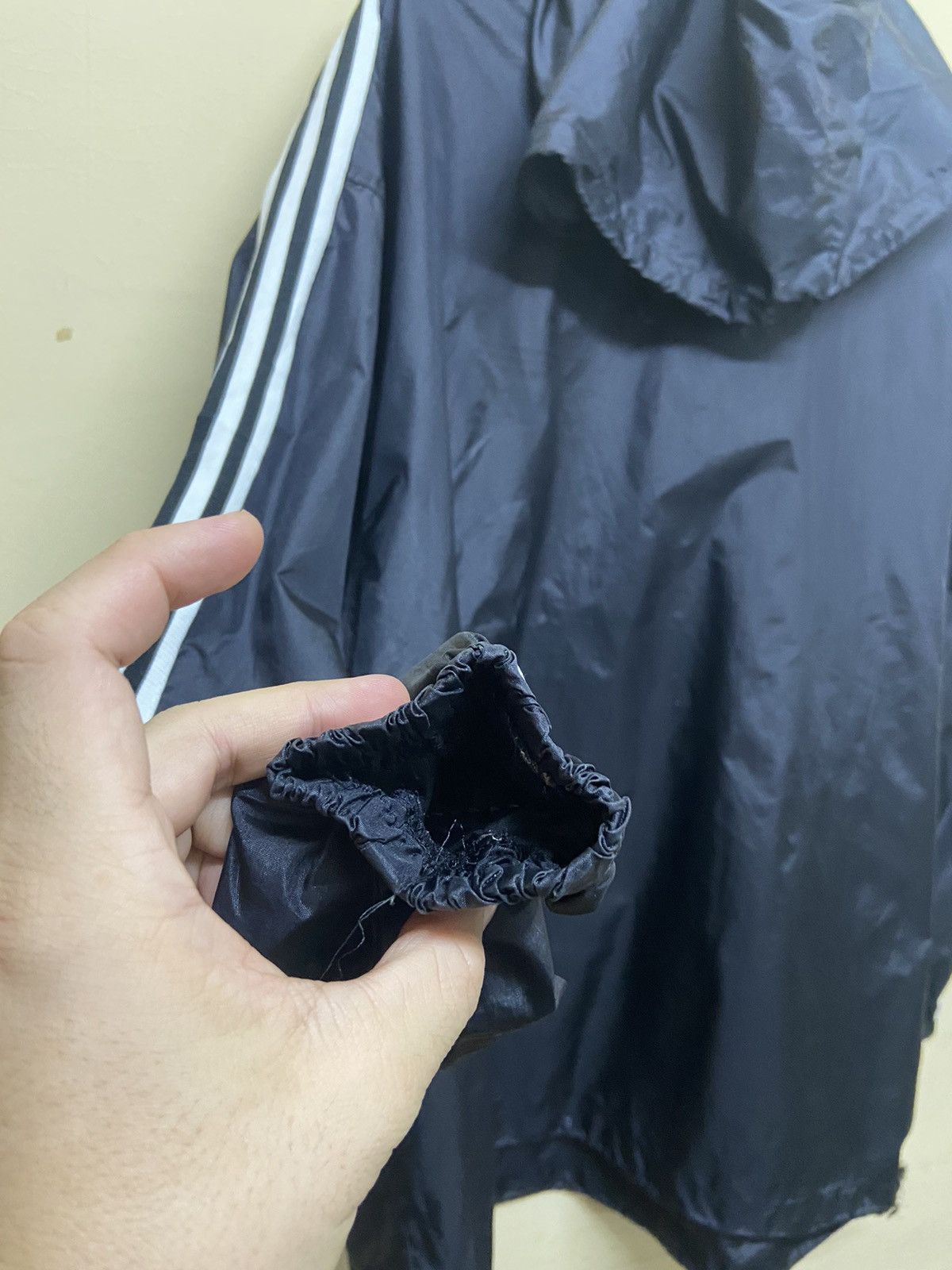 Adidas Vintage Adidas BigLogo Windbreaker Size US L / EU 52-54 / 3 - 5 Thumbnail
