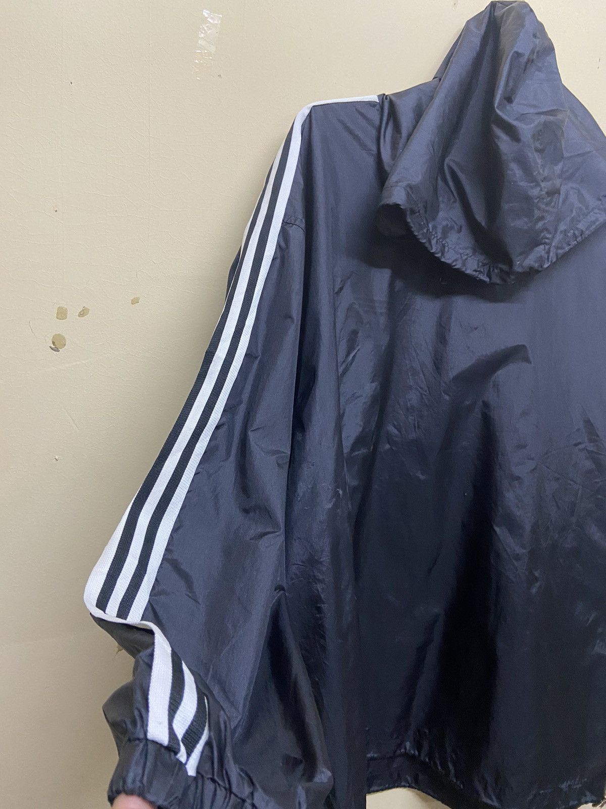 Adidas Vintage Adidas BigLogo Windbreaker Size US L / EU 52-54 / 3 - 4 Thumbnail