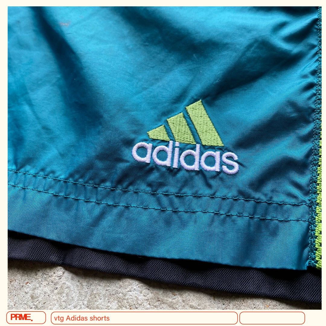 Vintage vintage 90s ADIDAS Nylon Stripes Trunk shorts Size US 31 - 9 Thumbnail