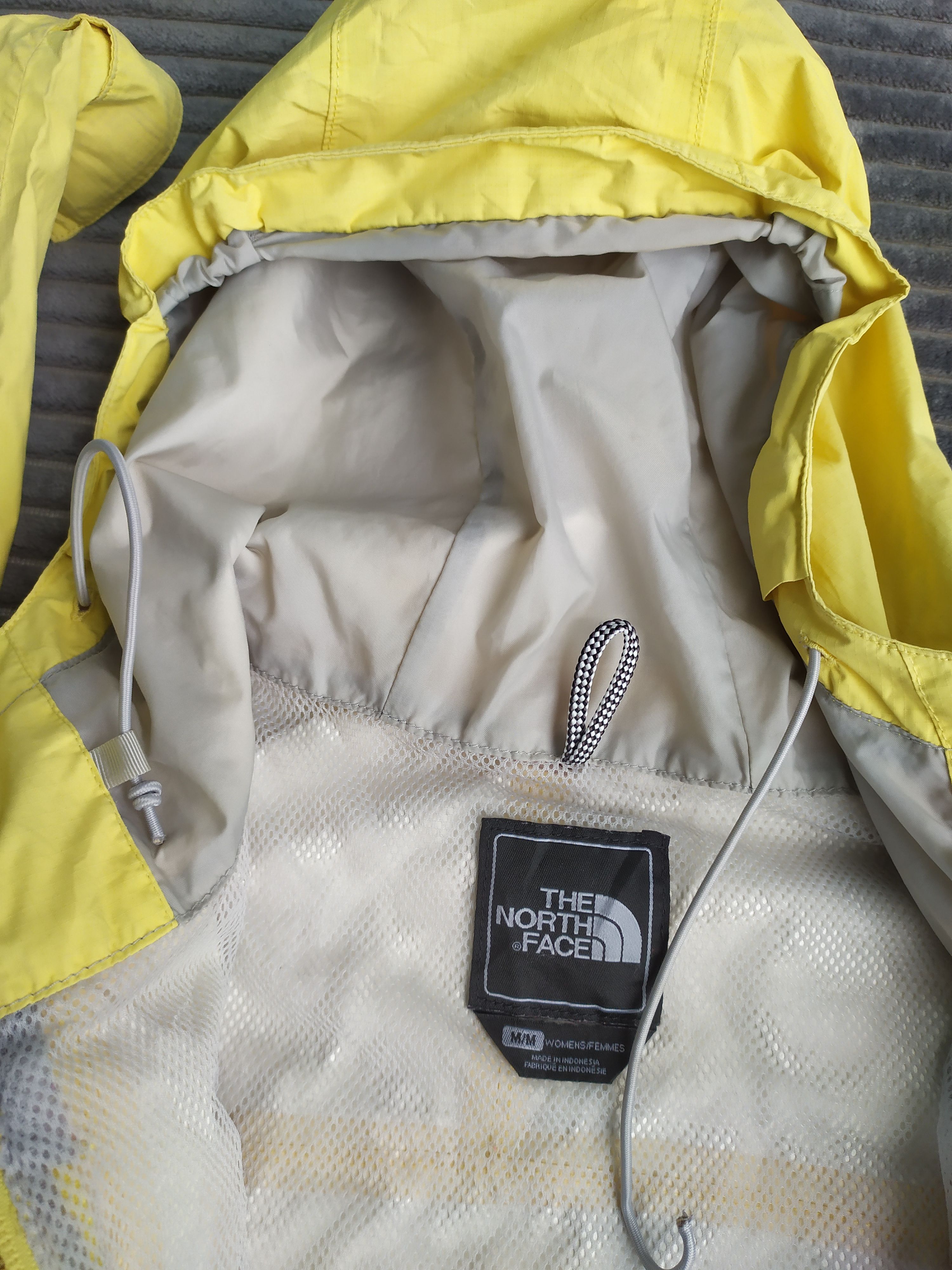The North Face × Vintage The North Face Hyvent Jacket Size Women's M Size M / US 6-8 / IT 42-44 - 7 Thumbnail