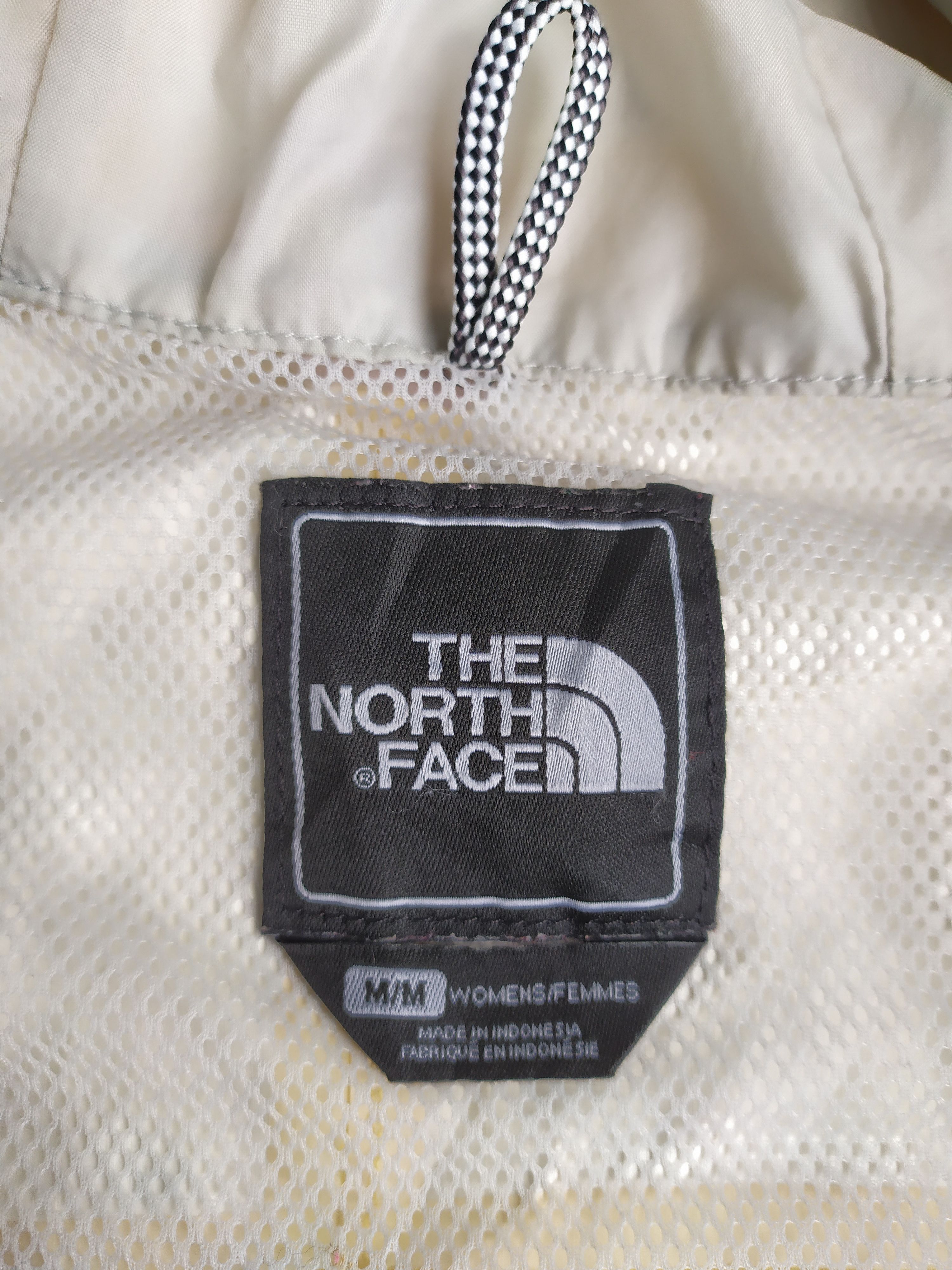 The North Face × Vintage The North Face Hyvent Jacket Size Women's M Size M / US 6-8 / IT 42-44 - 3 Thumbnail