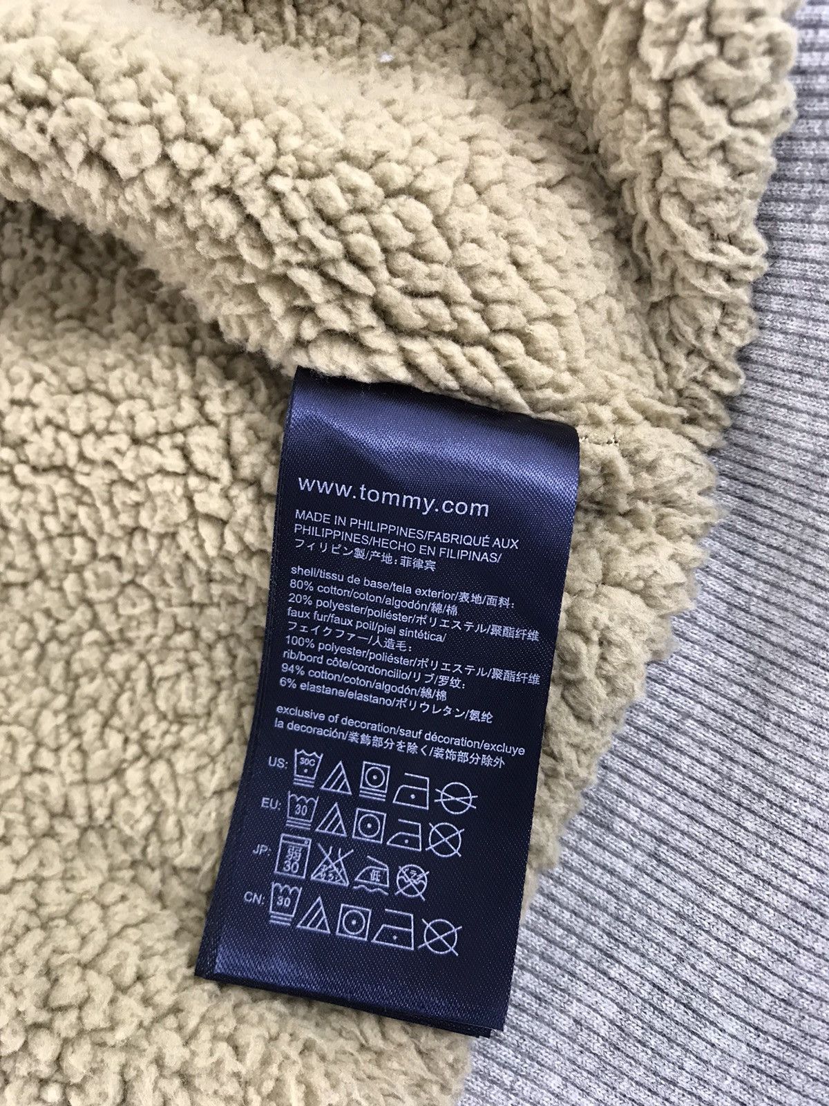 Tommy Hilfiger Tommy Hilfiger Spell Out Sweatshirt Hoodies Sherpa Inner Size US M / EU 48-50 / 2 - 7 Thumbnail