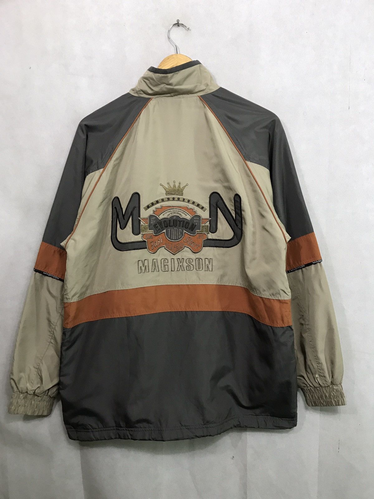 Japanese Brand MAGIXSON EVOLUTION TIME BIGLOGO LIGHT JACKET Size US L / EU 52-54 / 3 - 1 Thumbnail