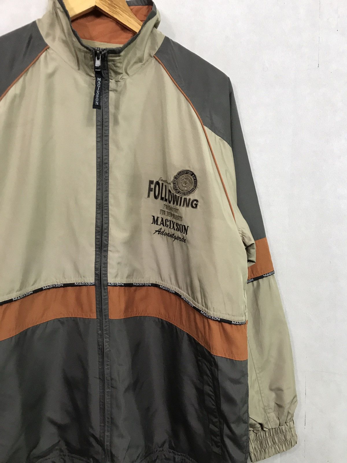Japanese Brand MAGIXSON EVOLUTION TIME BIGLOGO LIGHT JACKET Size US L / EU 52-54 / 3 - 3 Thumbnail