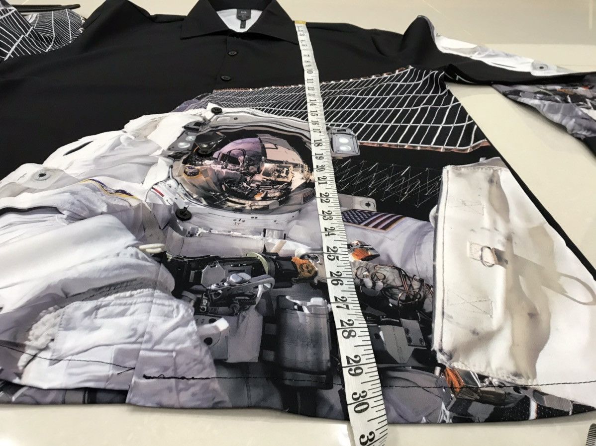 Arts & Science New Hype Style Astronaut Futuristic Big Screen Printed Size US L / EU 52-54 / 3 - 8 Thumbnail