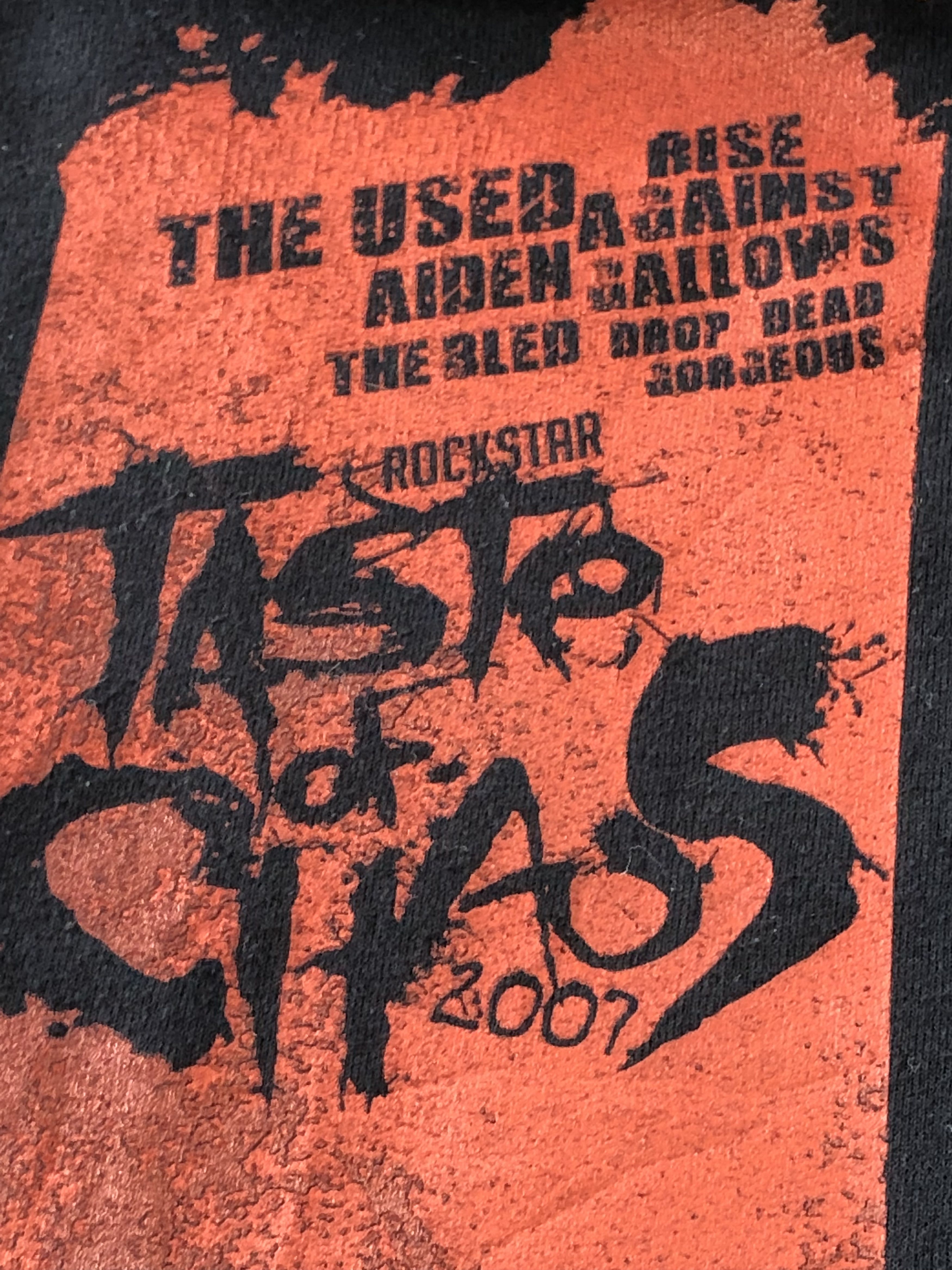 Band Tees RARE🔥2007 HARDCORE PUNK TASTE OF CHAOS TOUR ZIPPER HOODIE Size US M / EU 48-50 / 2 - 5 Thumbnail