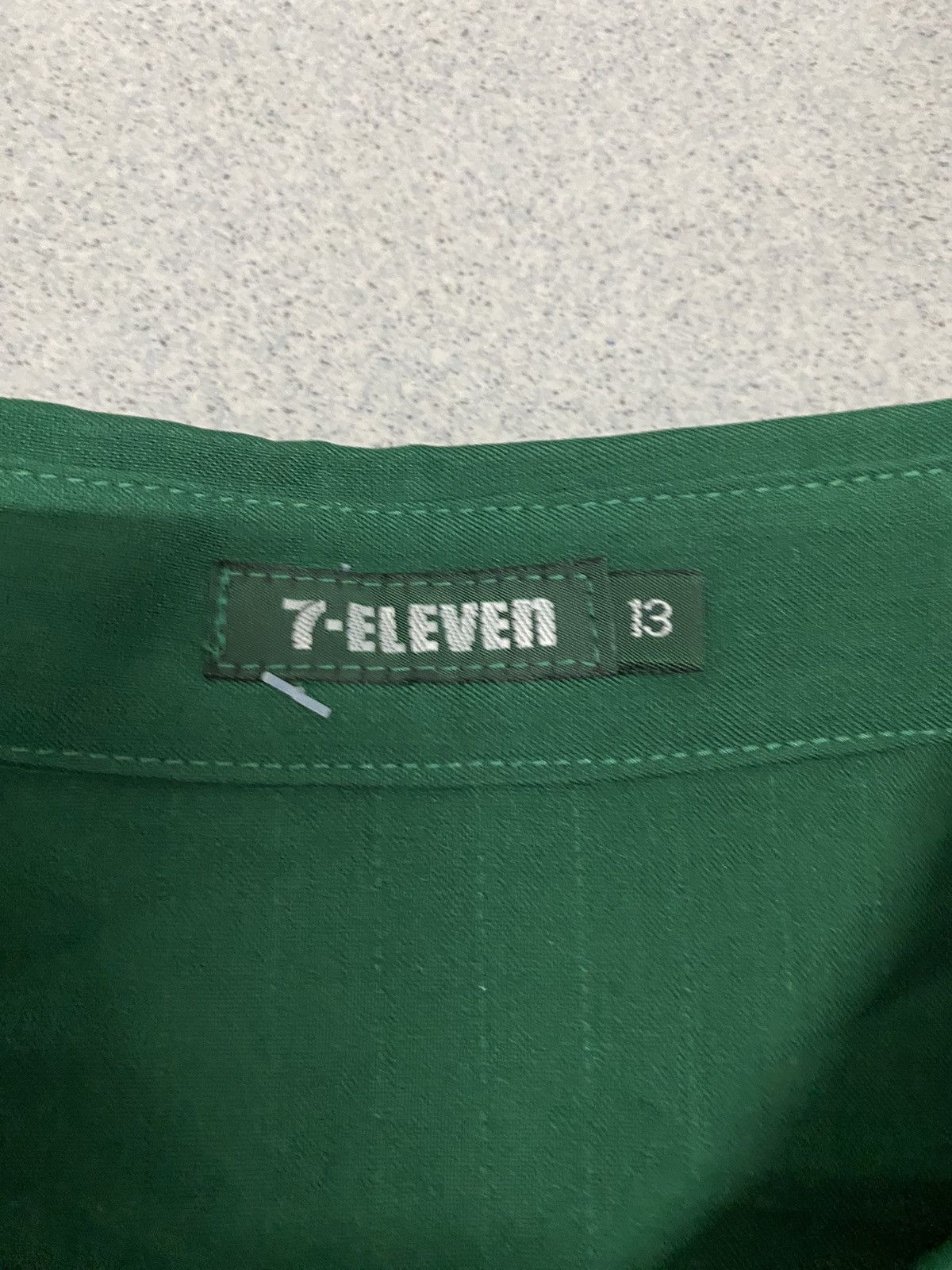 Japanese Brand × Vintage Vintage 7 Eleven Uniform Workers Zipper Shirt Size US M / EU 48-50 / 2 - 5 Thumbnail