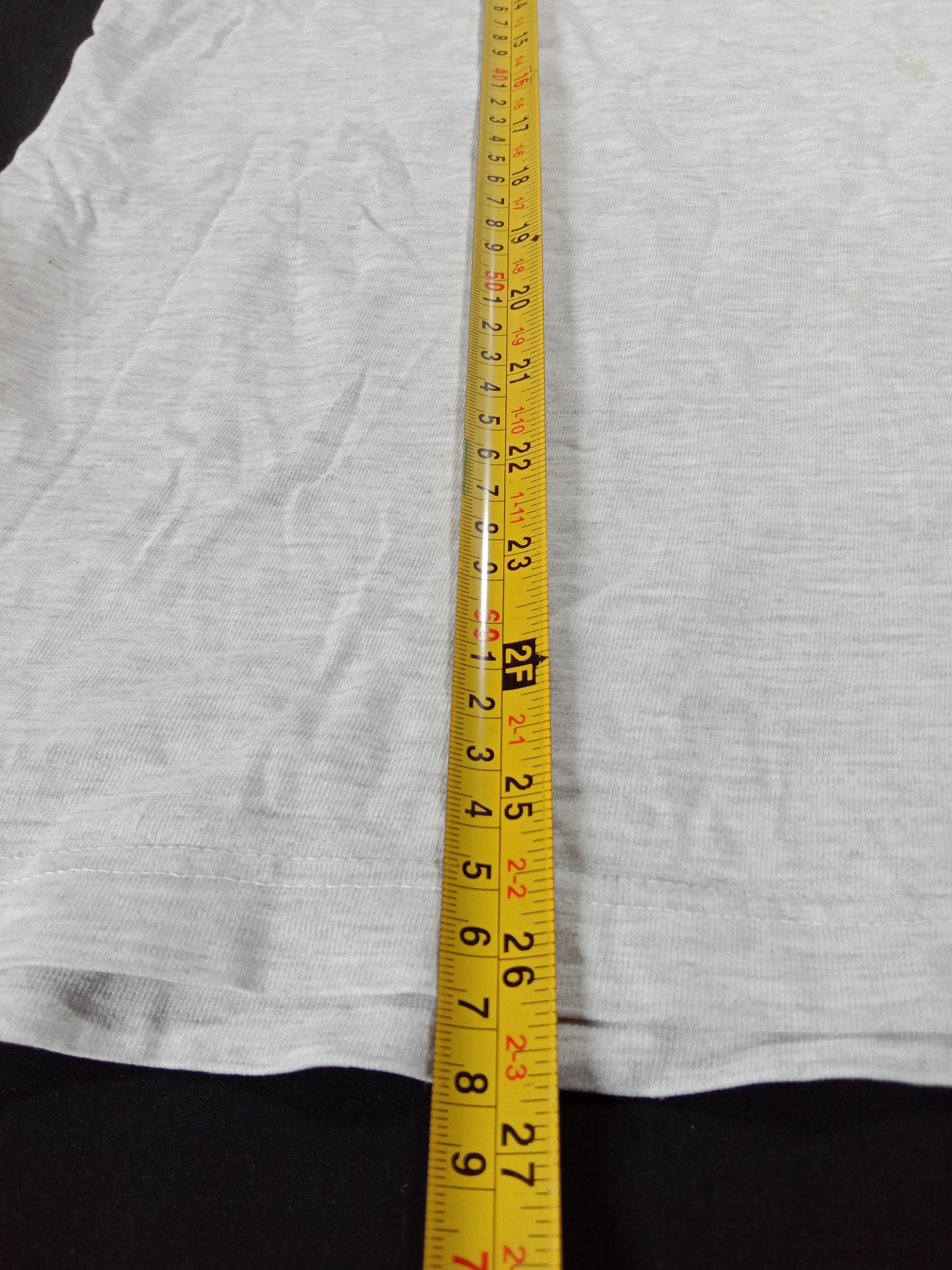 Nike Vintage 90s Nike Tee Big Swoosh Logo Size US M / EU 48-50 / 2 - 6 Thumbnail