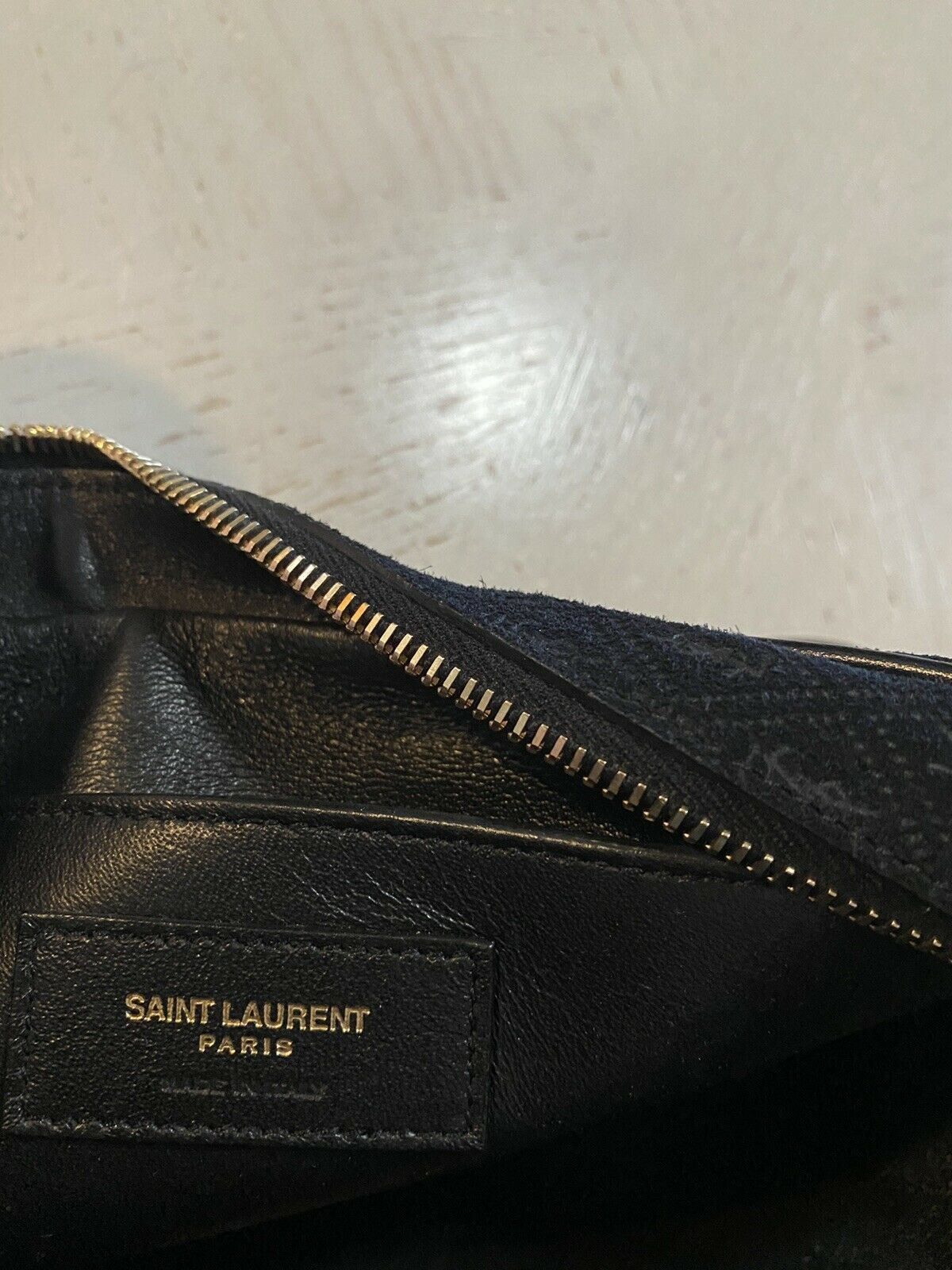 Saint Laurent Paris Shoulder Bag in Black Size ONE SIZE - 9 Thumbnail