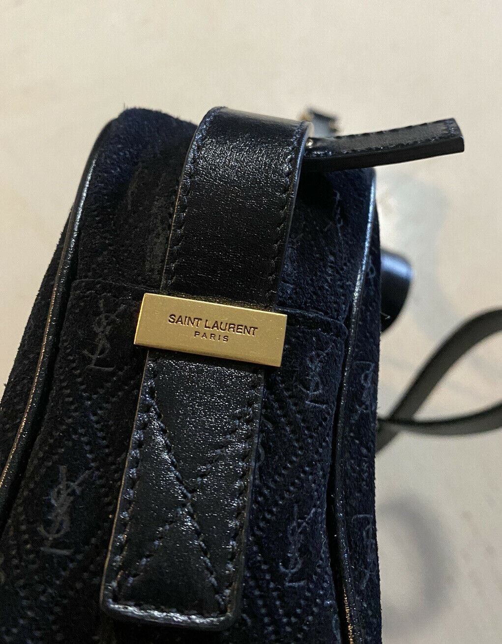 Saint Laurent Paris Shoulder Bag in Black Size ONE SIZE - 7 Thumbnail