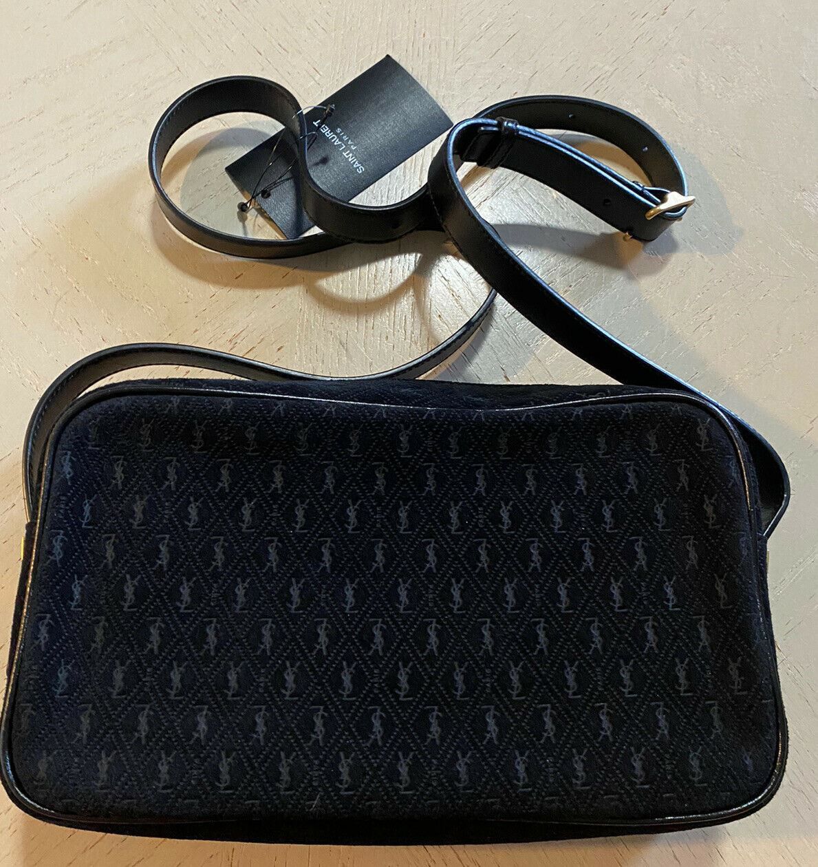 Saint Laurent Paris Shoulder Bag in Black Size ONE SIZE - 5 Thumbnail