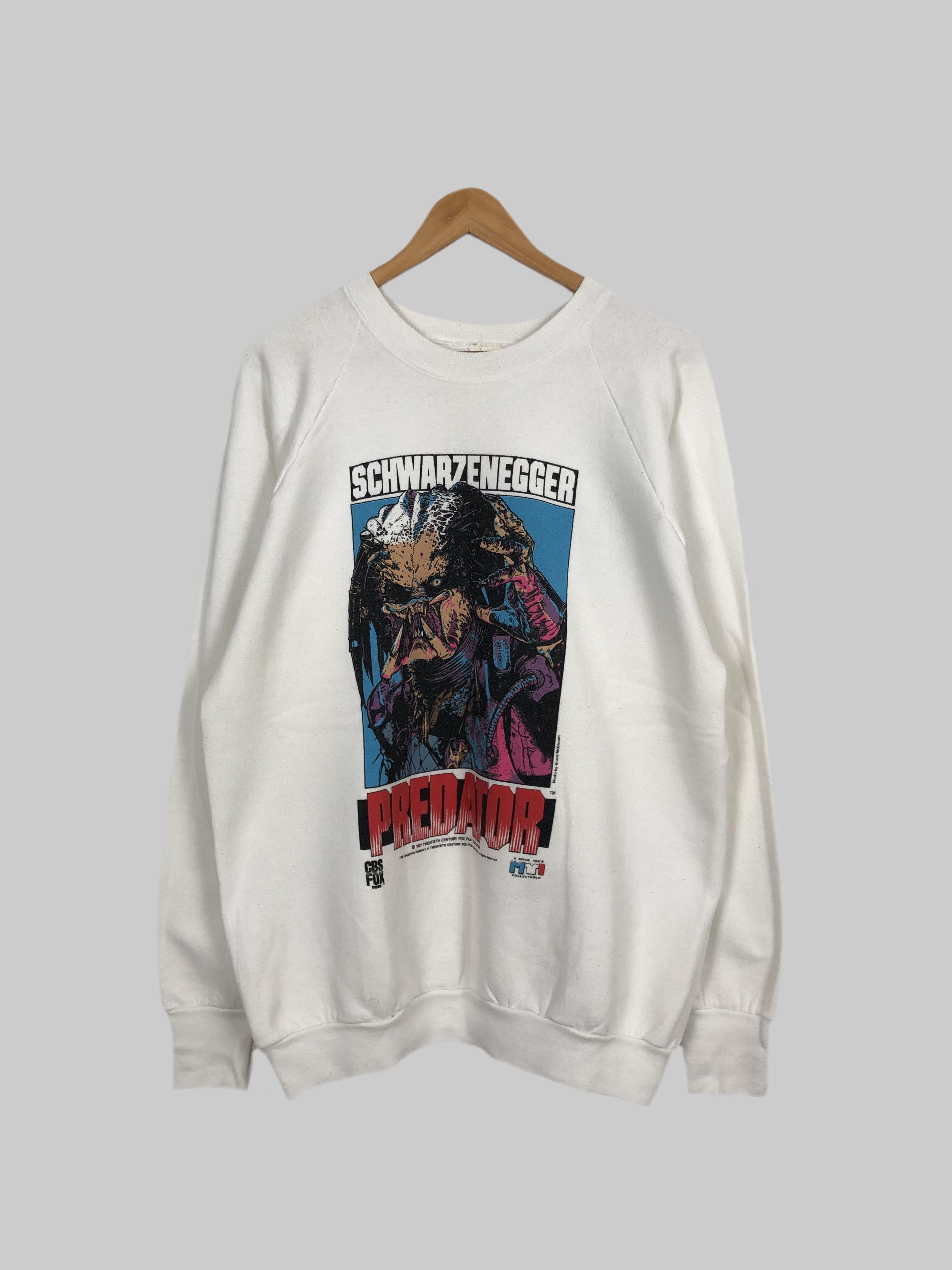 Vintage Vintage 1987 Predator Schwarzenegger (Fight Club Jurassic) Size US XL / EU 56 / 4 - 1 Thumbnail