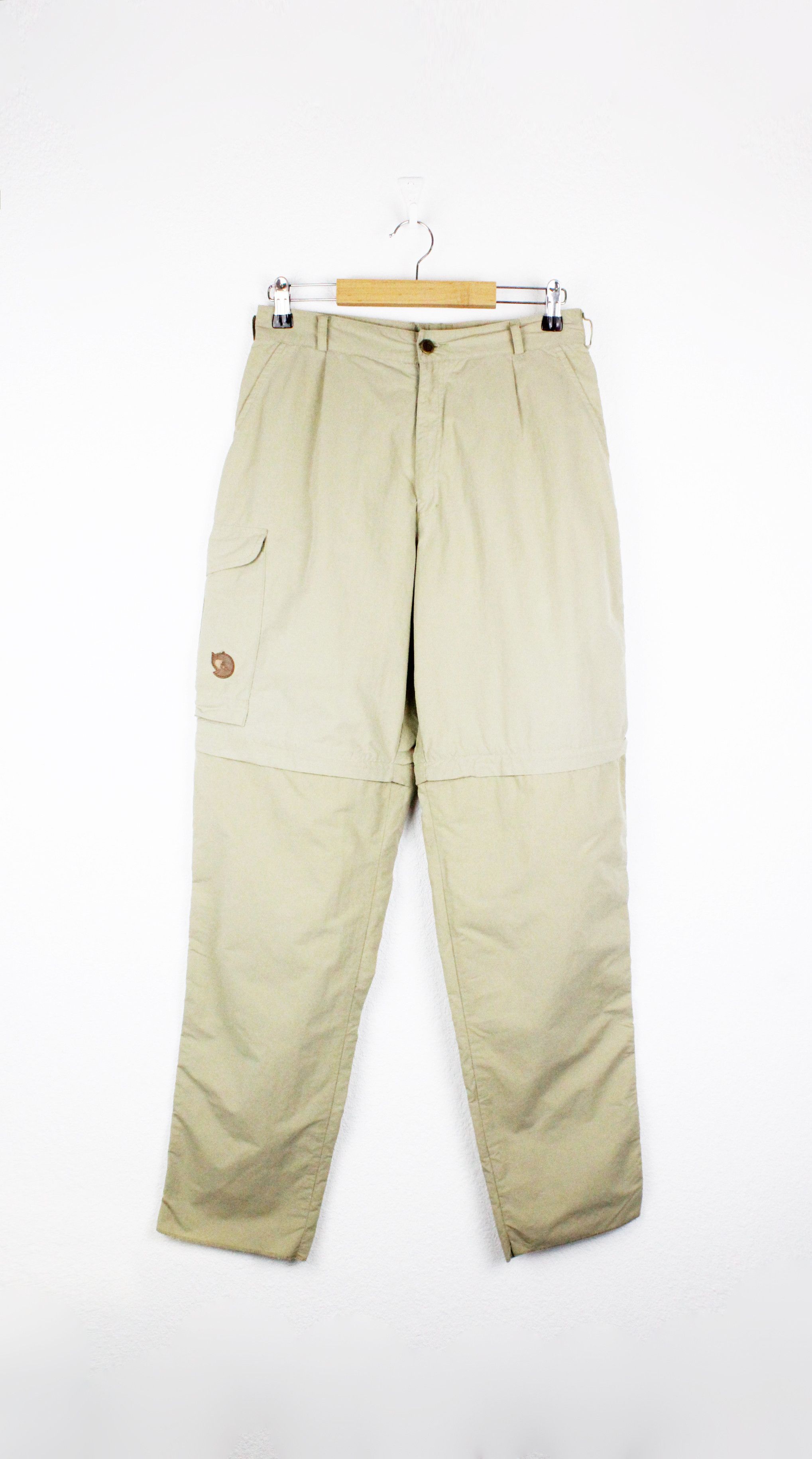 Fjallraven × Vintage Womens Fjallraven Cargo Hiking 1 in 2 Shorts Pants Trousers Size 27" / US 4 / IT 40 - 1 Thumbnail