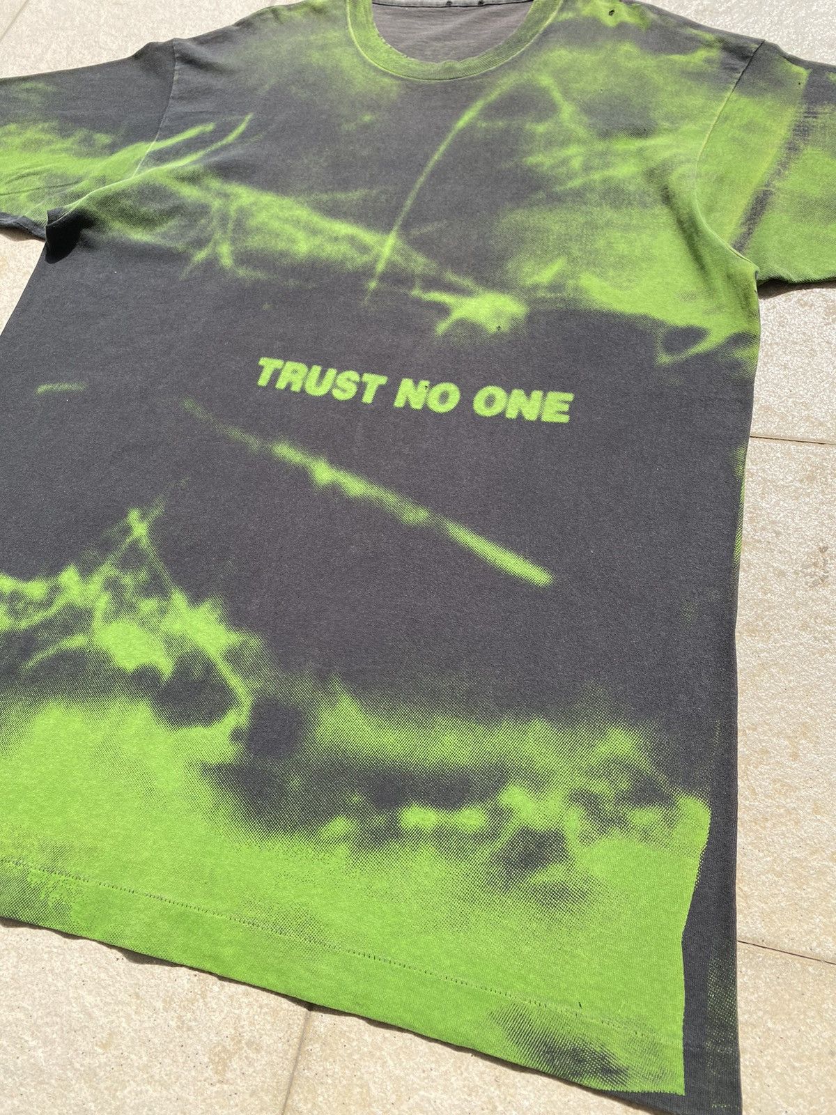 Expert Horror Vintage 1994 The X-Files Alloverprint by Stanley Desantis Size US XL / EU 56 / 4 - 9 Thumbnail
