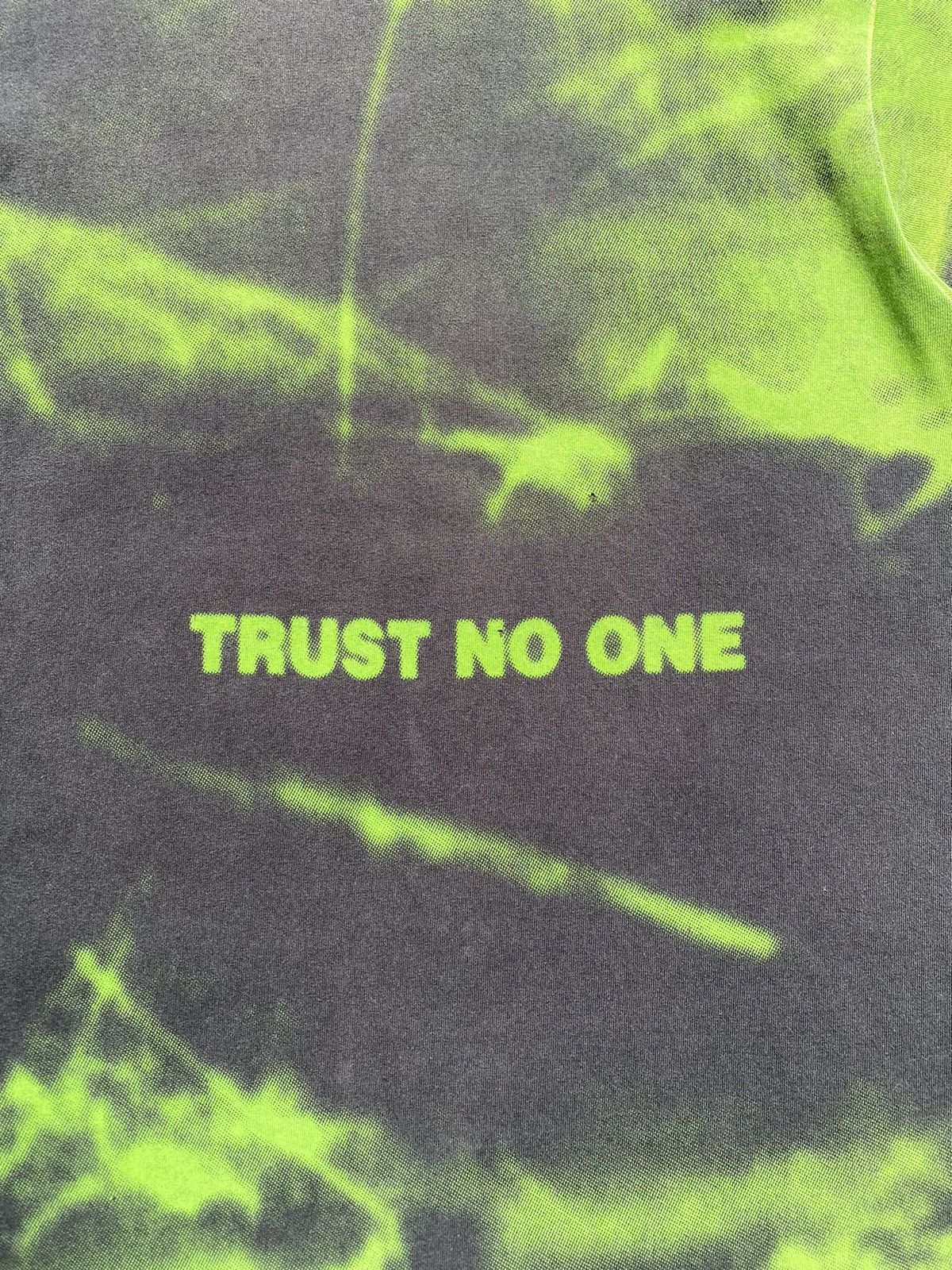 Expert Horror Vintage 1994 The X-Files Alloverprint by Stanley Desantis Size US XL / EU 56 / 4 - 8 Thumbnail