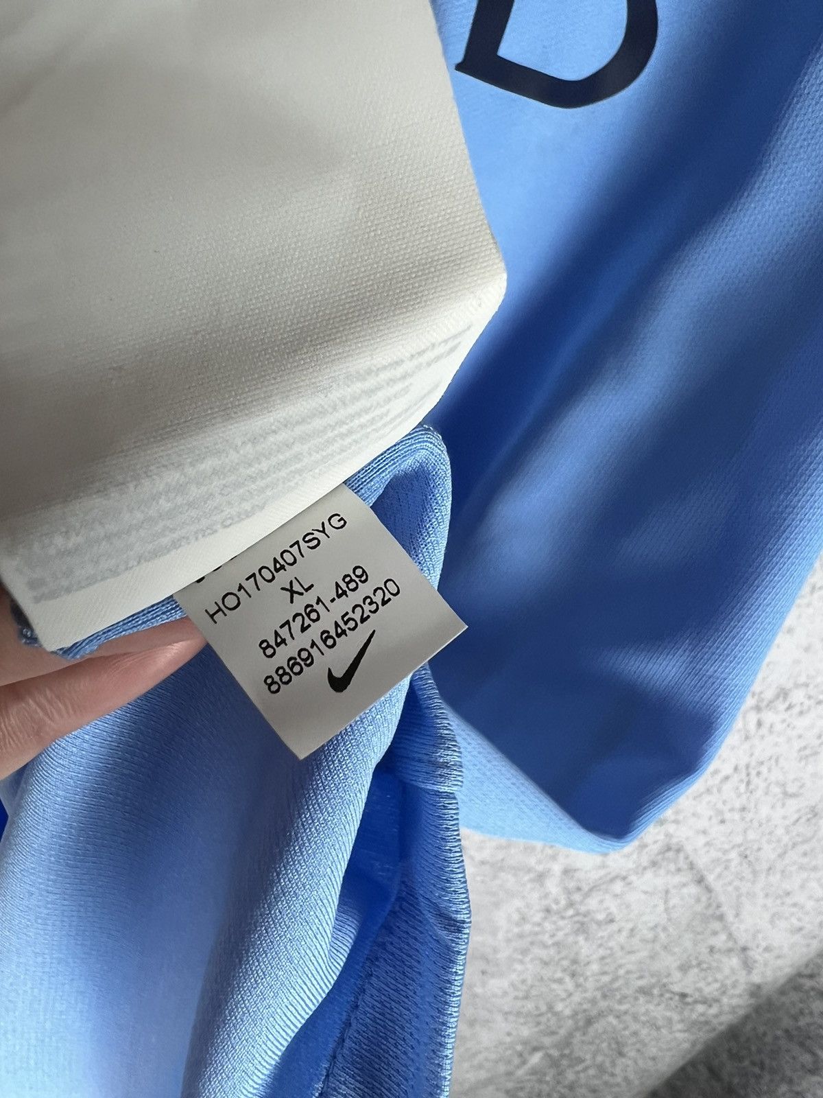 Nike Manchester City 2017-2018 Champions Soccer Jersey Football Size US XL / EU 56 / 4 - 6 Thumbnail