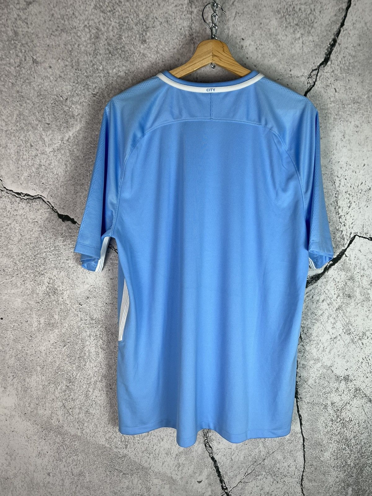 Nike Manchester City 2017-2018 Champions Soccer Jersey Football Size US XL / EU 56 / 4 - 2 Thumbnail