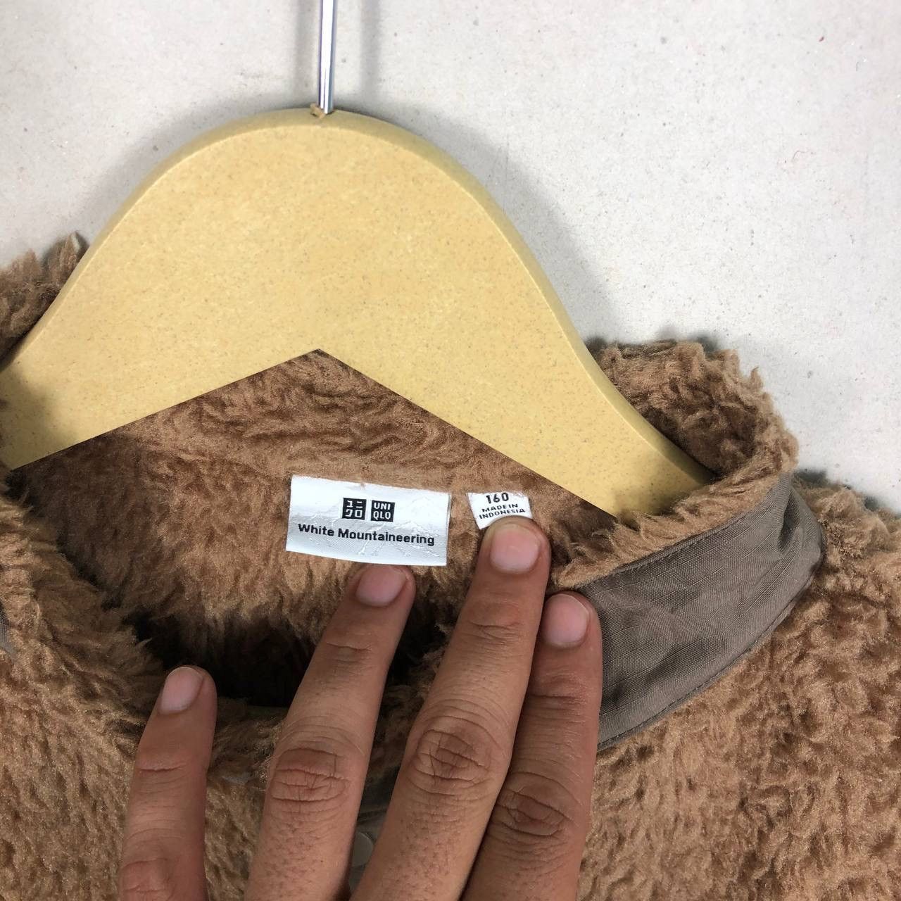 Nepenthes × White Mountaineering White Mountaineering X Uniqlo Sherpa Boa Jacket Kids Beige Size US XS / EU 42 / 0 - 6 Thumbnail