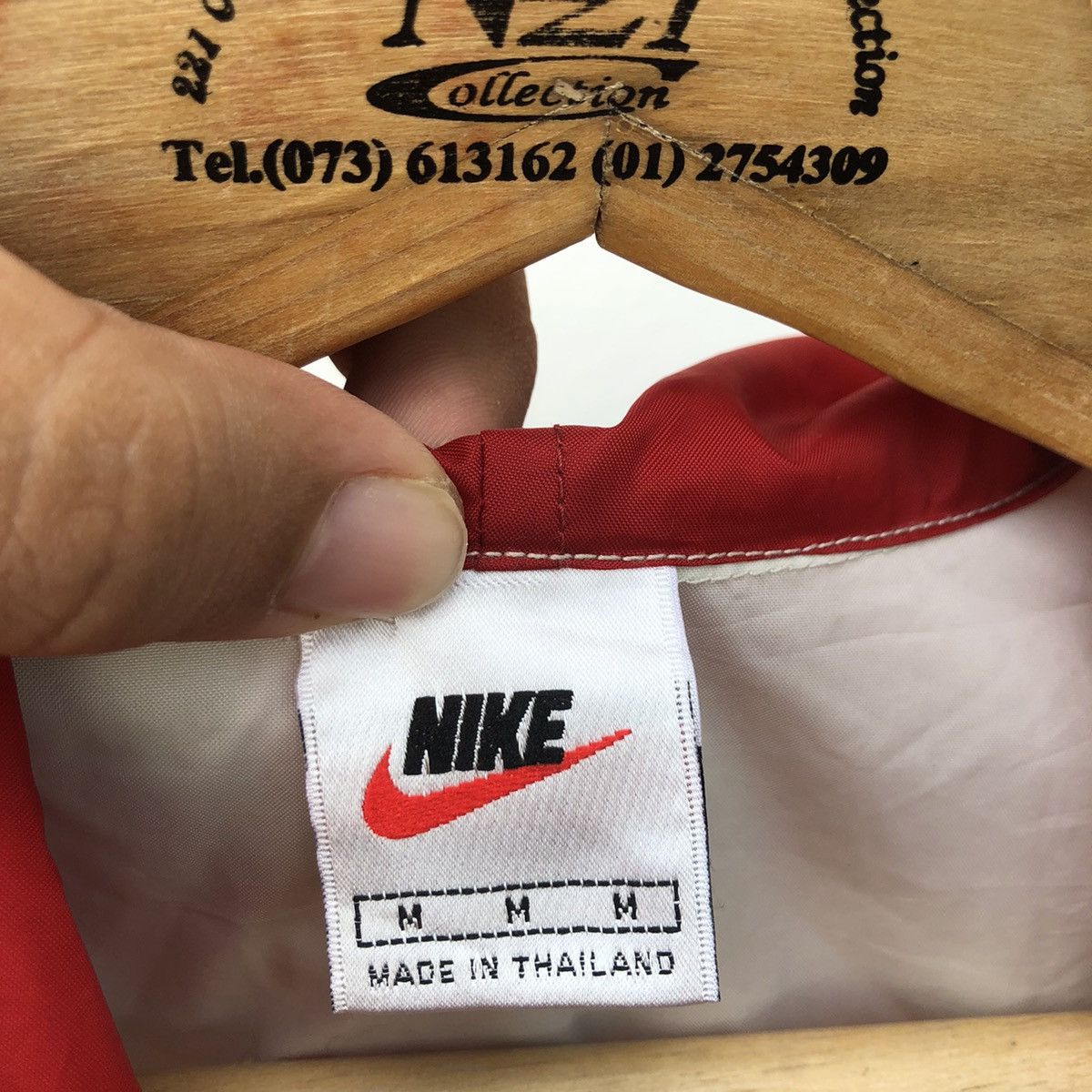 Nike MUST GONE‼️Vintage Center Nike 90' Nike Windbreaker Size US M / EU 48-50 / 2 - 16 Thumbnail
