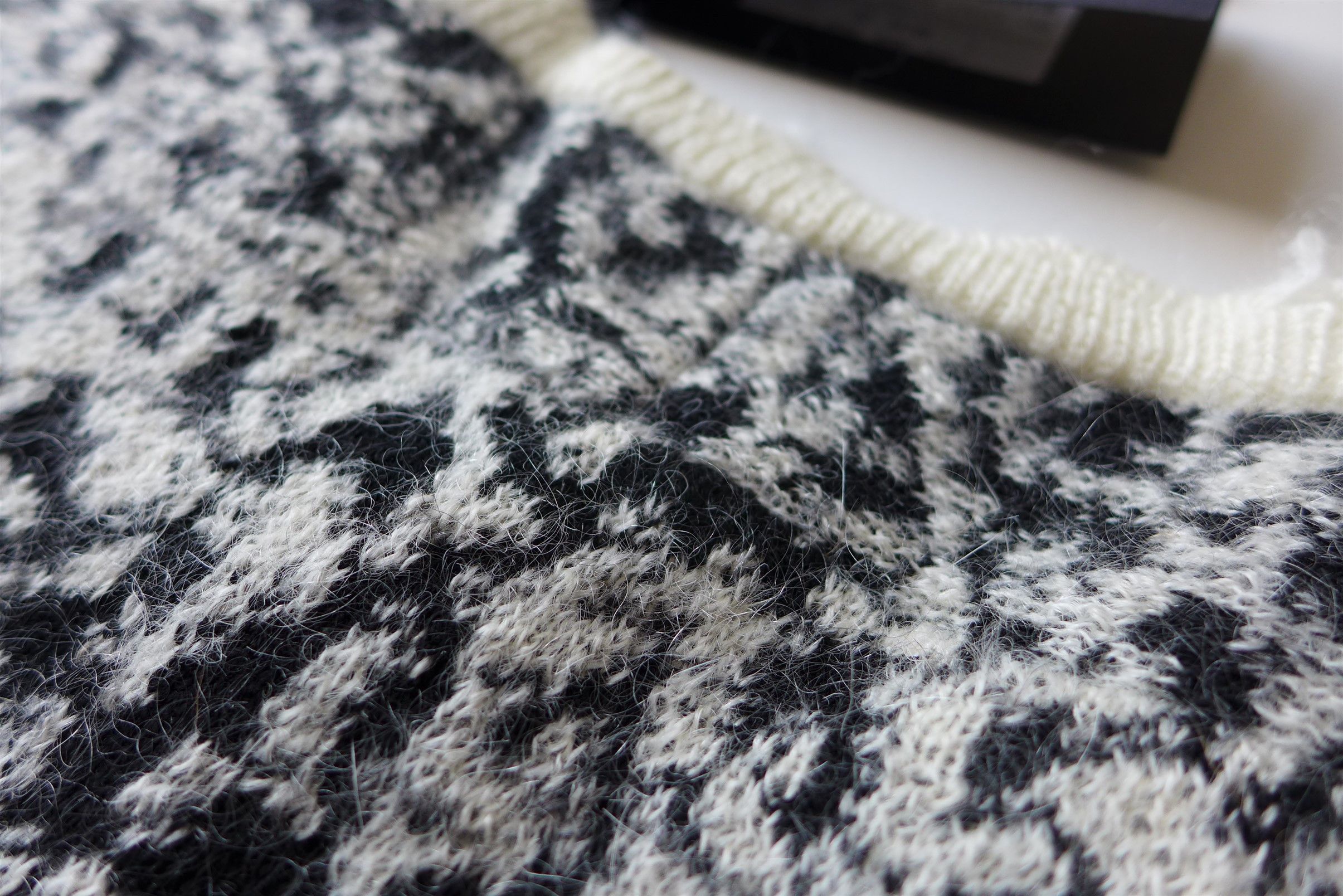 Saint Laurent Paris Saint Laurent Leopard Print Distressed Mohair Sweater Size US L / EU 52-54 / 3 - 6 Thumbnail