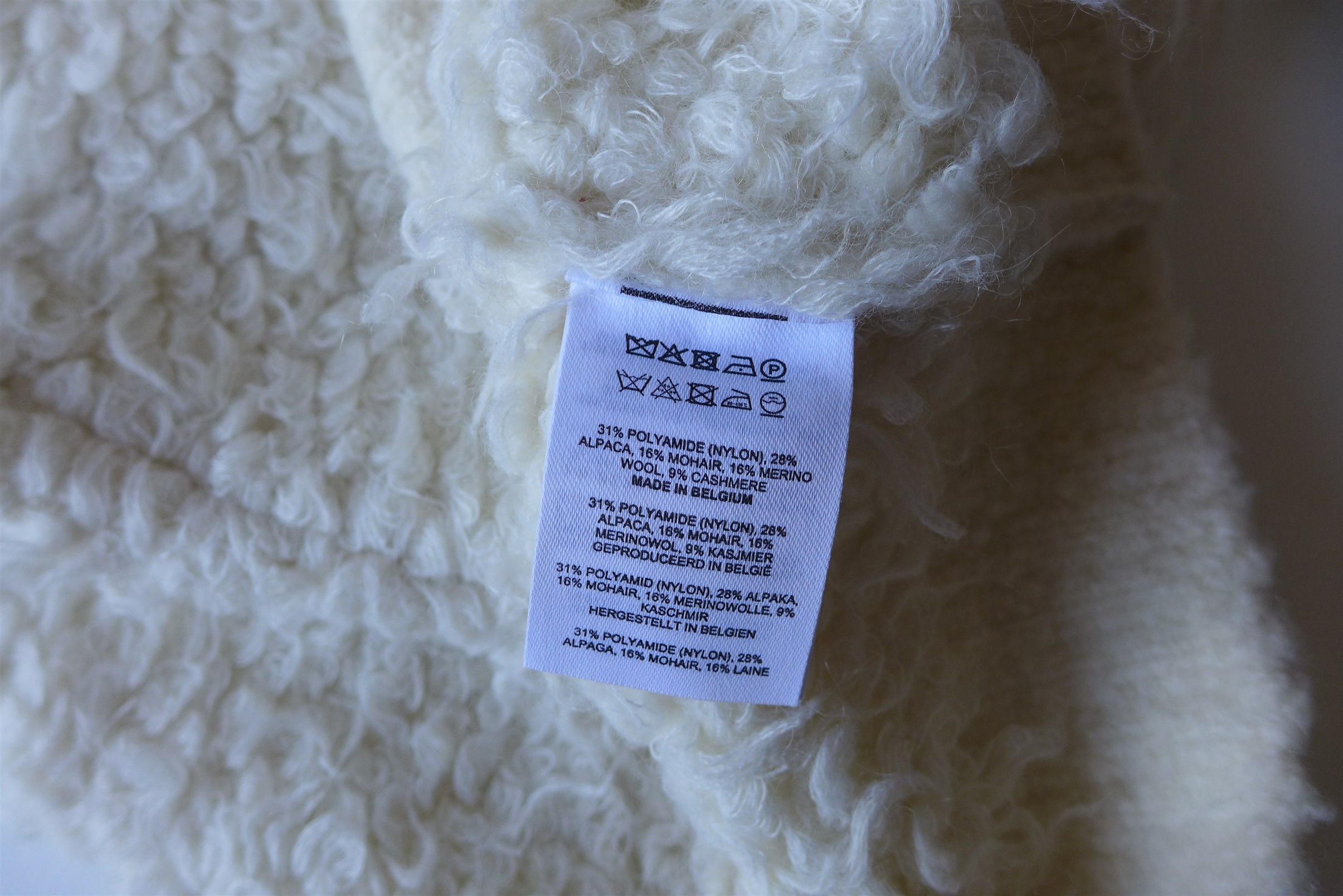 Dries Van Noten Dries Van Noten Nannee Sweater - Ecru Bouclé Alpaca & Mohair Size US M / EU 48-50 / 2 - 12 Thumbnail