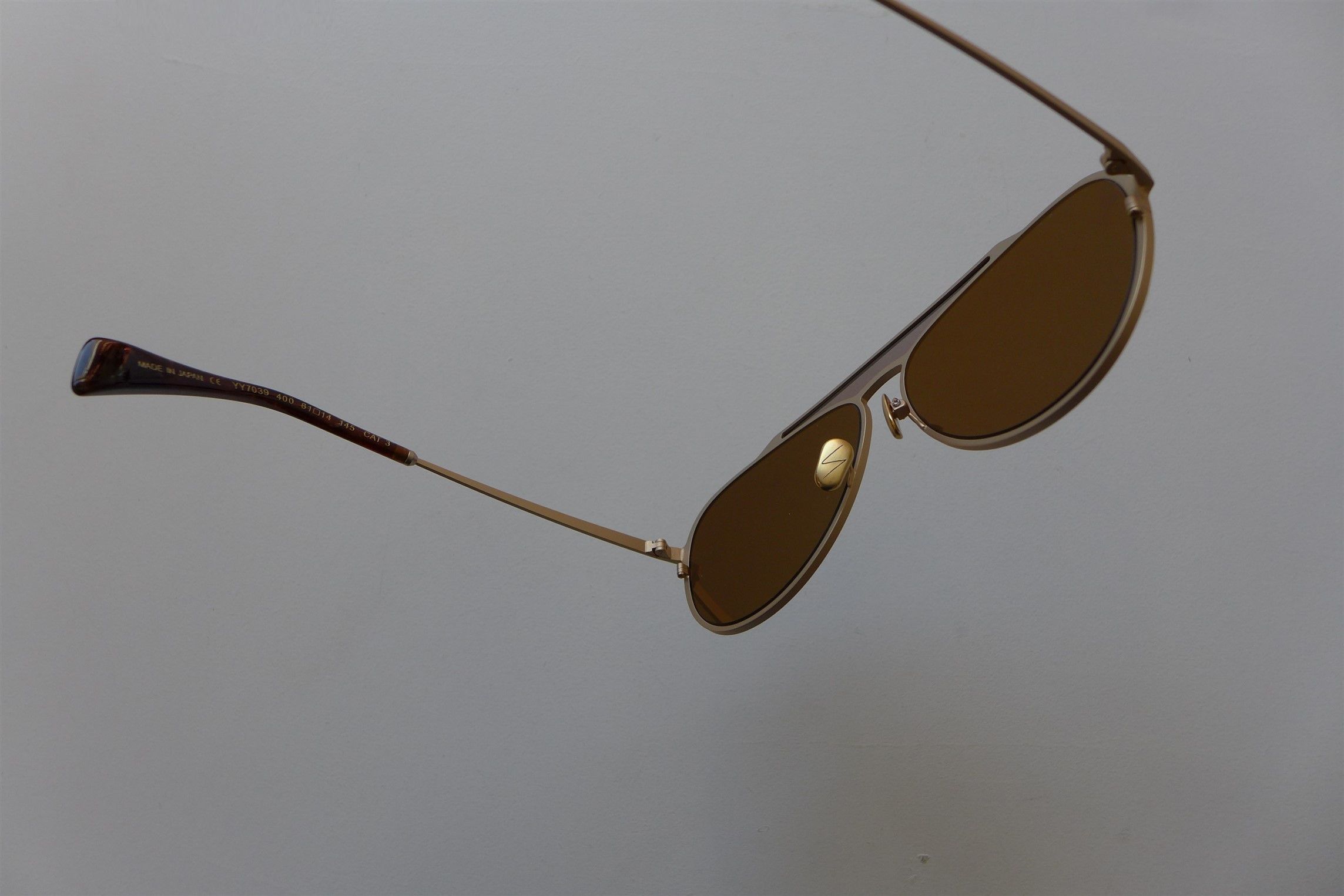 Yohji Yamamoto Yohji Yamamoto YY7039 Aviator Sunglasses - Matte Gold Size ONE SIZE - 17 Thumbnail