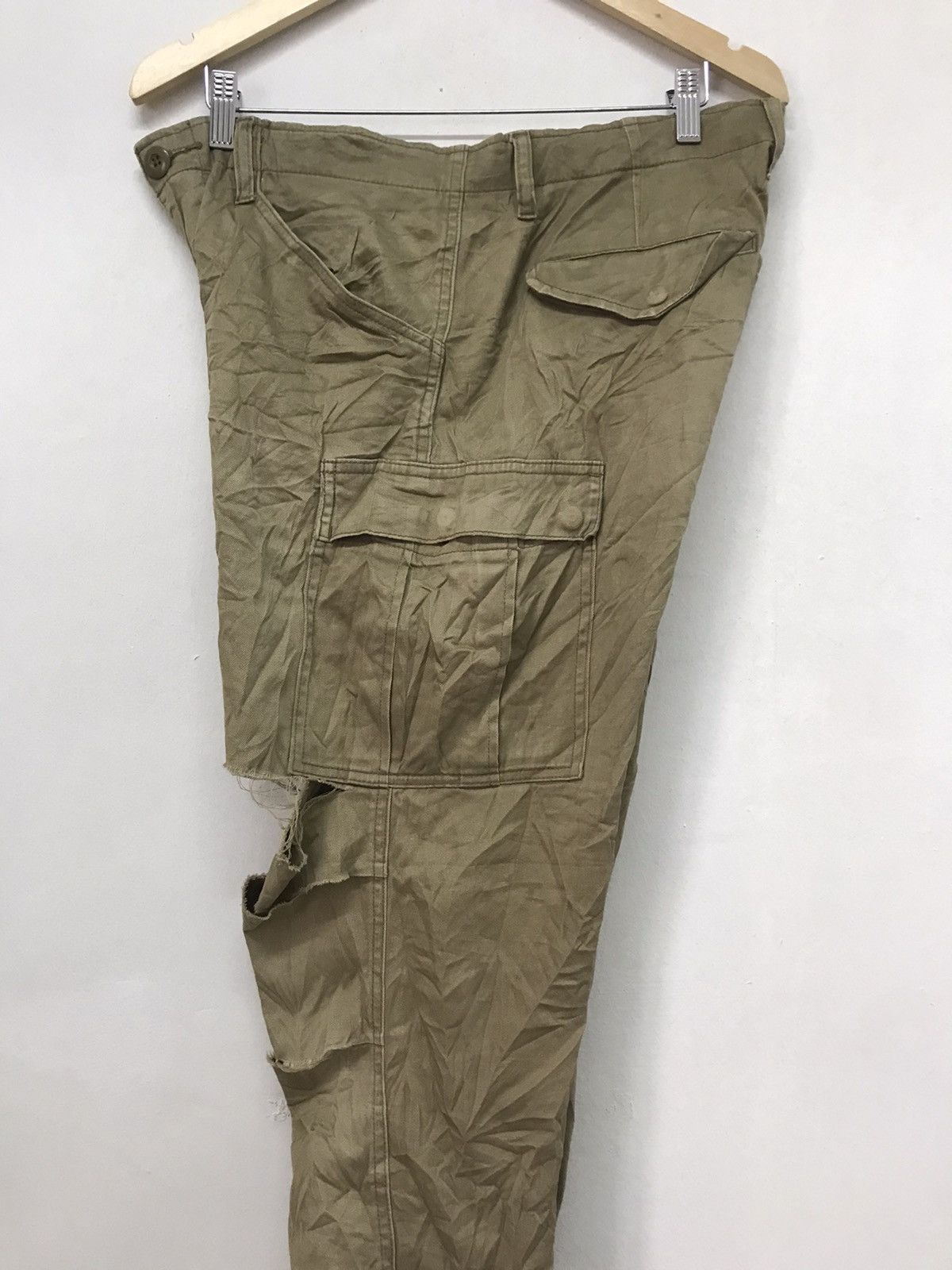 Japanese Brand Vintage Back Number Distressed Cargo Pants Size US 35 - 10 Thumbnail