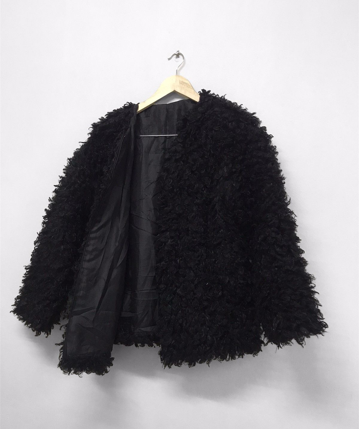 Japanese Brand Nice❗️Japanese Brands Mohair Faux Fur by W Closet Jacket Size M / US 6-8 / IT 42-44 - 1 Thumbnail