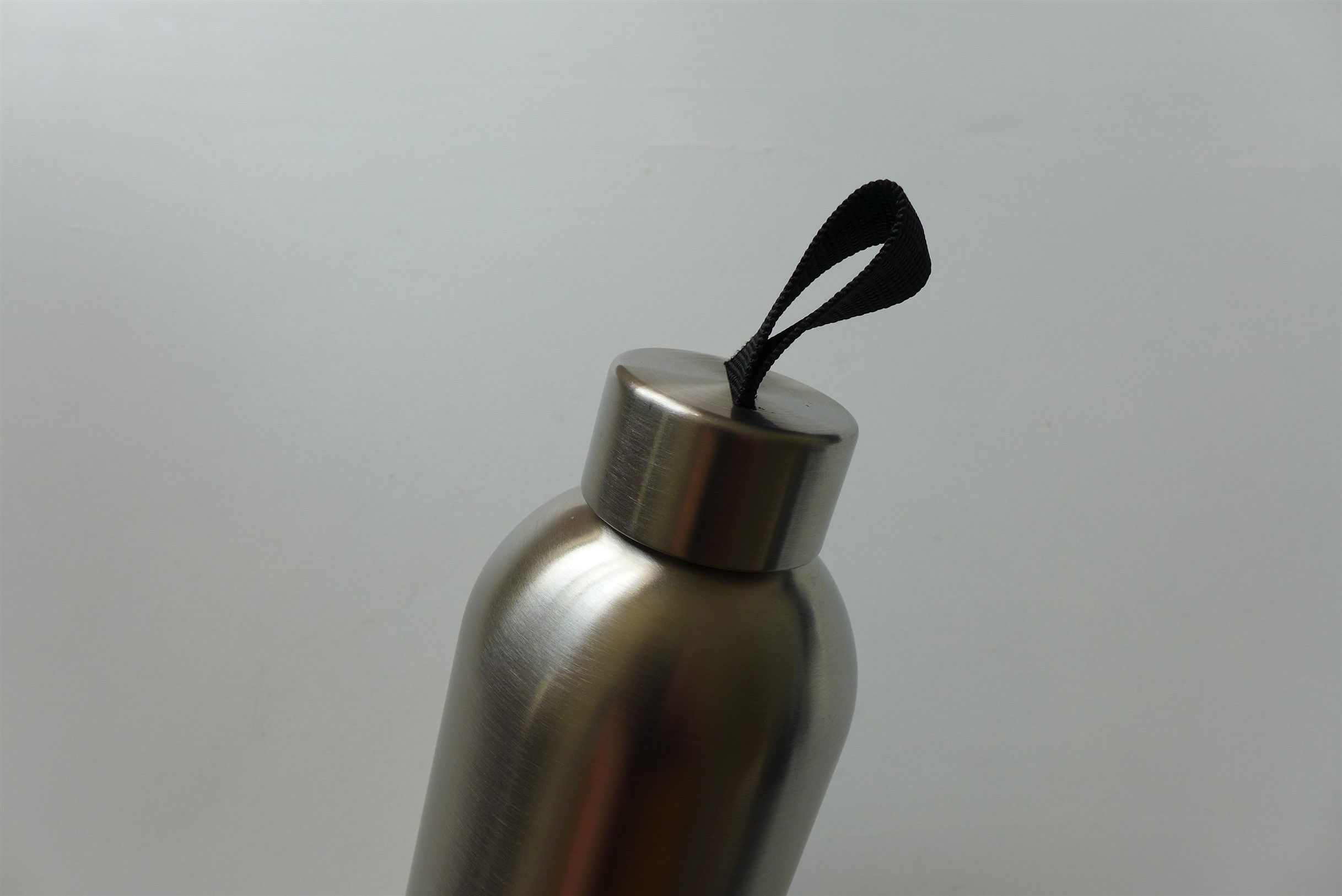 Dries Van Noten Dries Van Noten Stainless Steel Water Bottle & Holder Size ONE SIZE - 12 Thumbnail