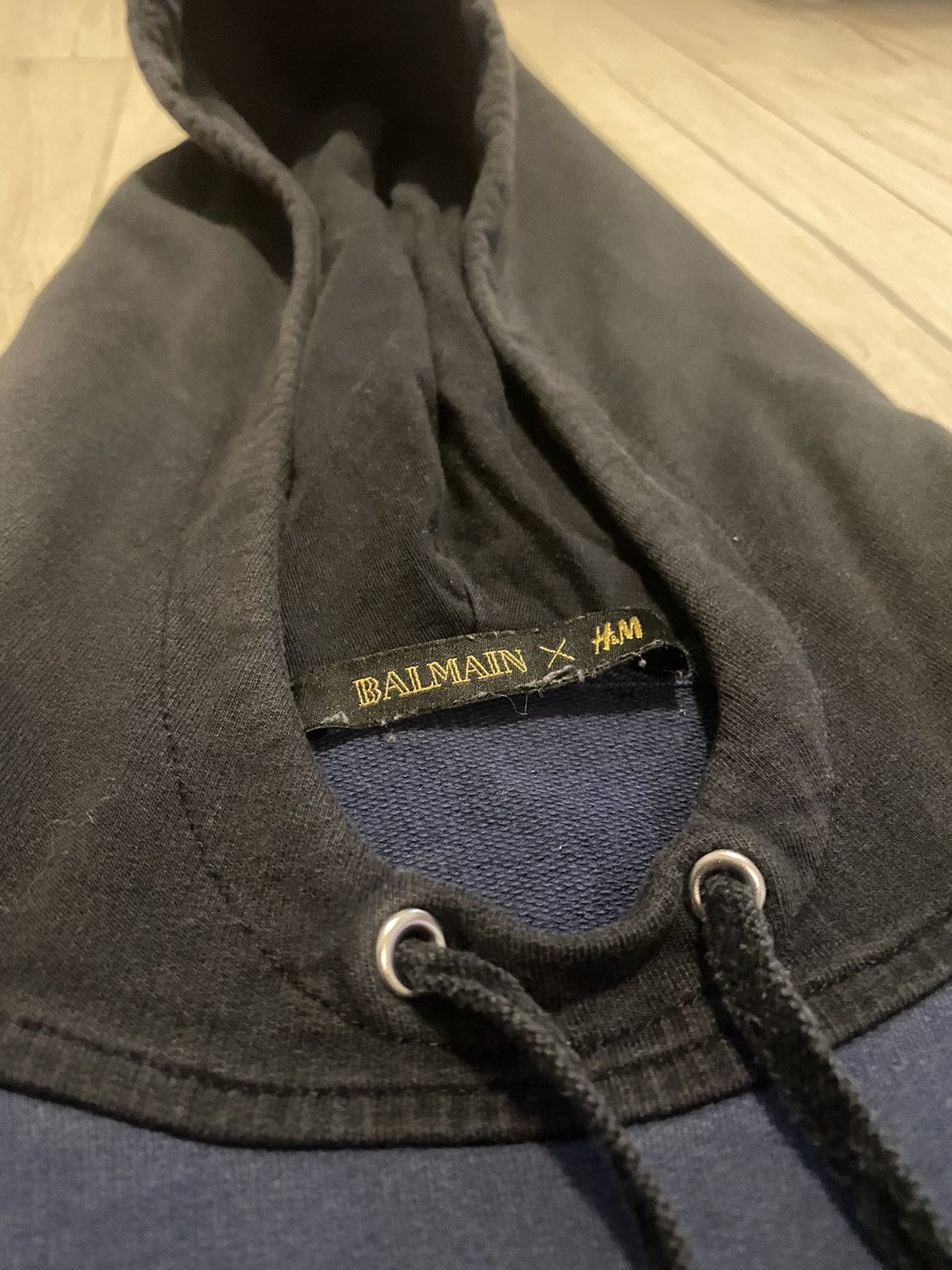 Balmain FW15 Balmain X H&M Big Logo Dark Navy Technical Hoodie Size US M / EU 48-50 / 2 - 11 Thumbnail