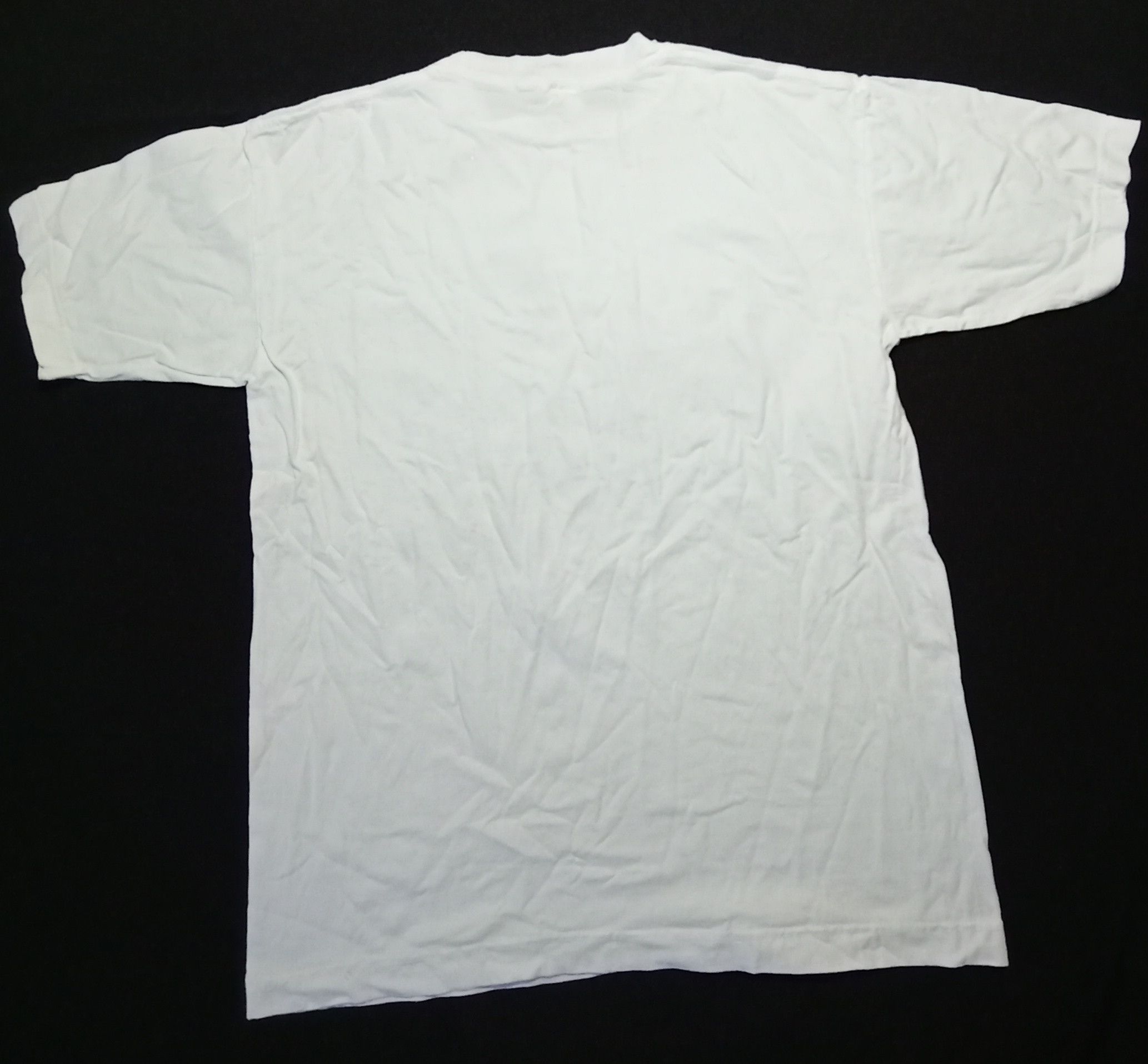 Band Tees Very Rare Vintage 90s Saipan Underwater Fantasy Tee Size US L / EU 52-54 / 3 - 4 Thumbnail