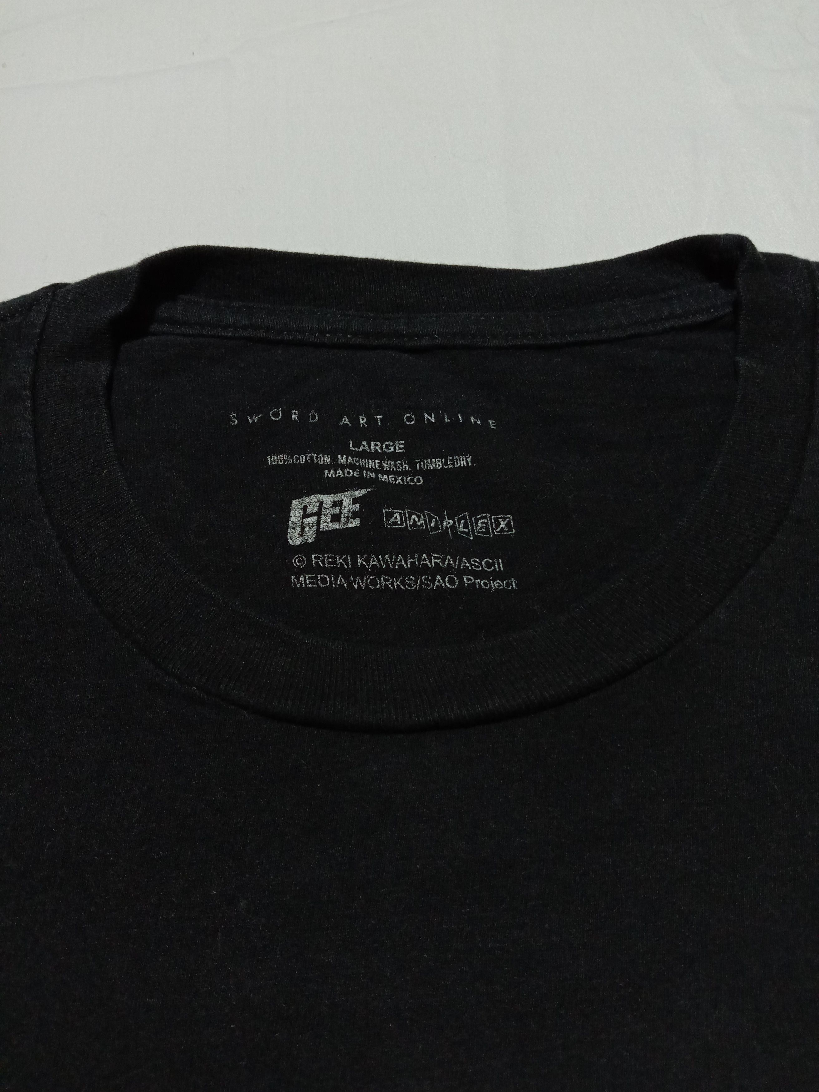Anime GEE Aniplex Sword Art Online Kirito and Asuna Anime Tshirt Size US L / EU 52-54 / 3 - 3 Thumbnail