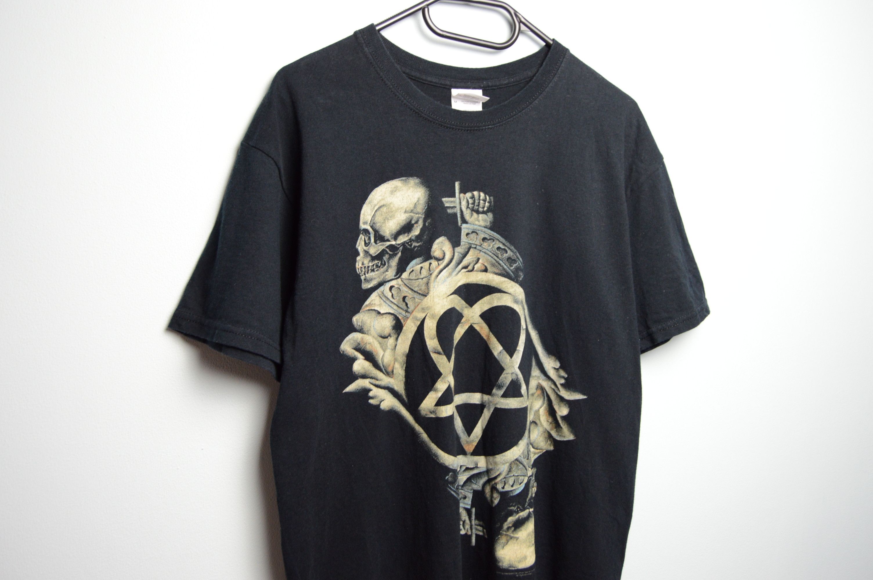 Band Tees H.I.M. y2k rare vintage t shirt Size US L / EU 52-54 / 3 - 1 Thumbnail
