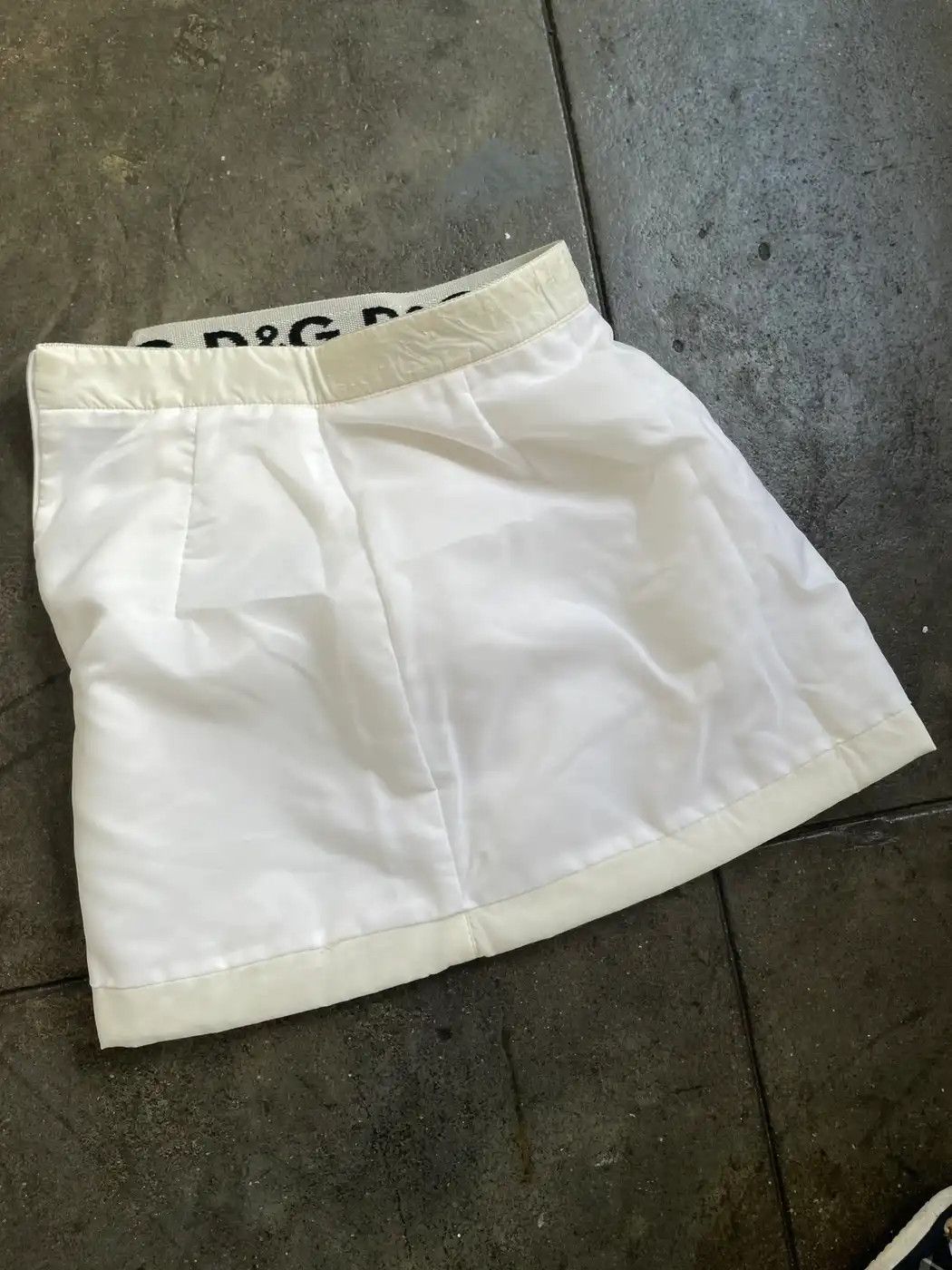Dolce & Gabbana Prada Like Nylon vintage Dolce & Gabbana skirt from 90’s Size 27" / US 4 / IT 40 - 6 Thumbnail