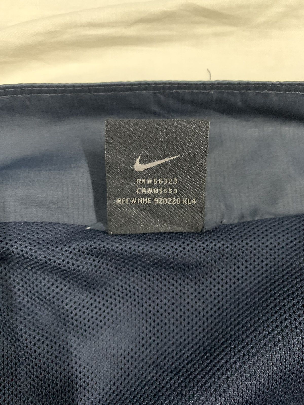 Nike Vintage 2000s Nike Swoosh Clima Fit Track Jacket/Windbreaker Size US M / EU 48-50 / 2 - 18 Thumbnail