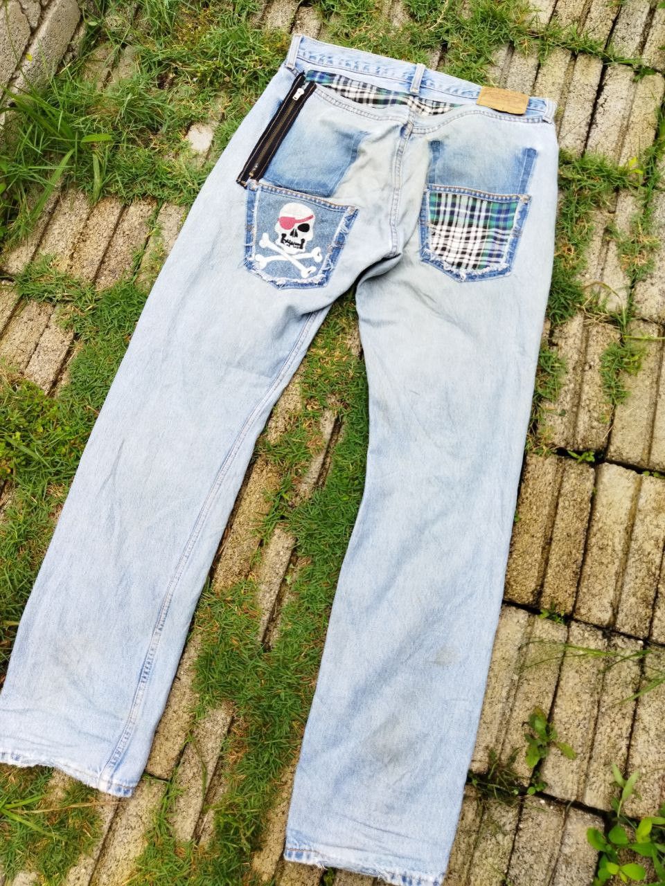 Late 50's-Early 60's Levi's 551ZXX with concealed rivets and