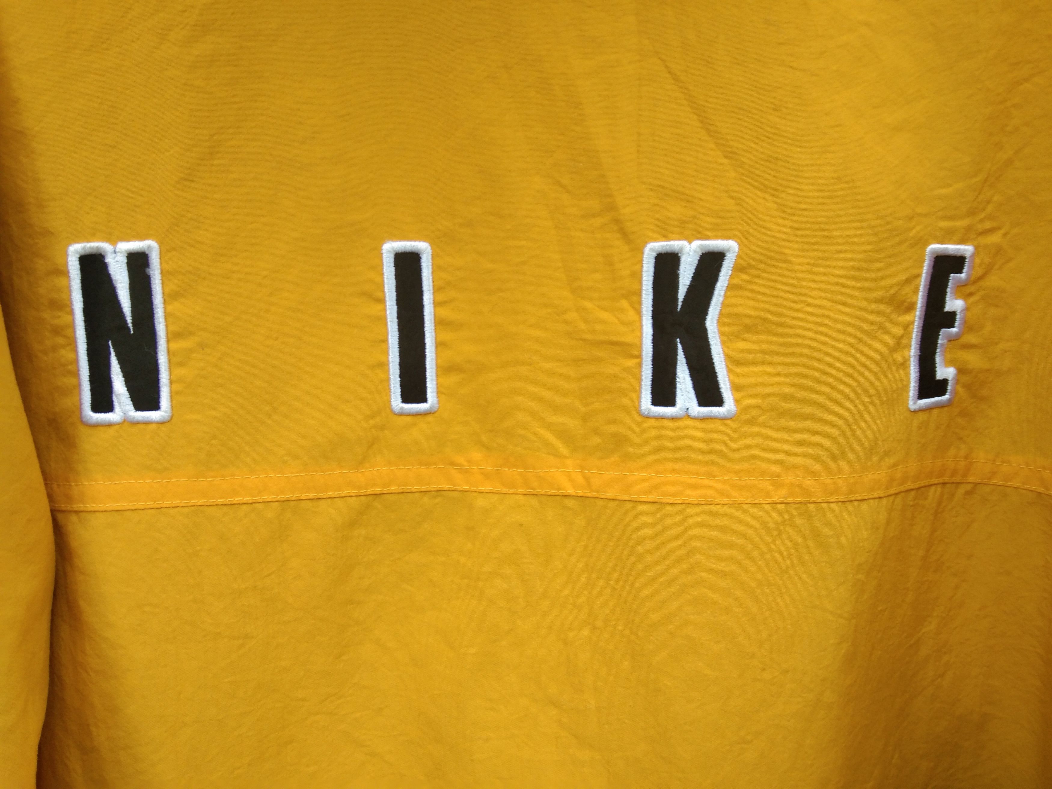 Nike VINTAGE NIKE MEN'S LIGHTLAYERS JACKET Size US L / EU 52-54 / 3 - 5 Thumbnail