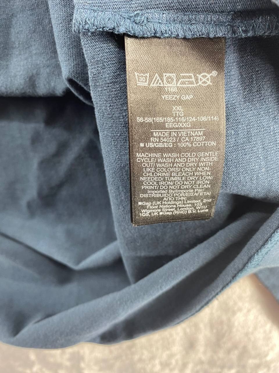 Gap × Kanye West Yeezy Gap by Balenciaga Dove Longsleeve Tee Dark Blue XL Size US XXL / EU 58 / 5 - 8 Thumbnail