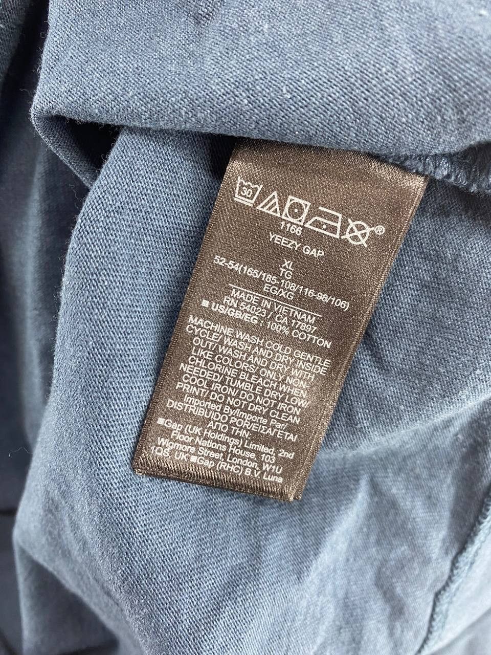 Gap × Kanye West Yeezy Gap by Balenciaga Dove Longsleeve Tee Dark Blue XL Size US XL / EU 56 / 4 - 8 Thumbnail