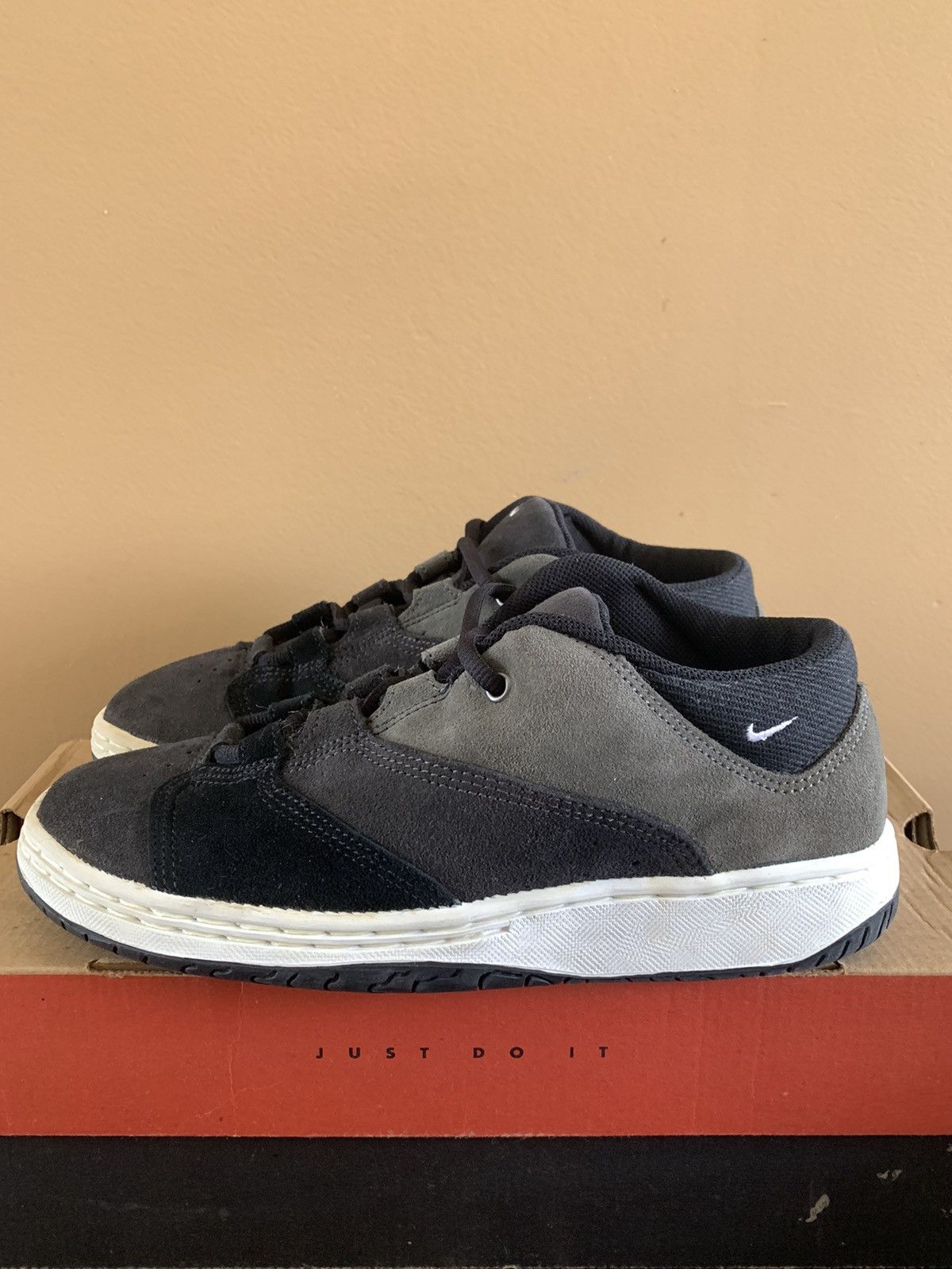 Nike RARE Nike Pre-Sb 1996 Choad Skate Shoe Size US 8.5 / EU 41-42 - 2 Thumbnail