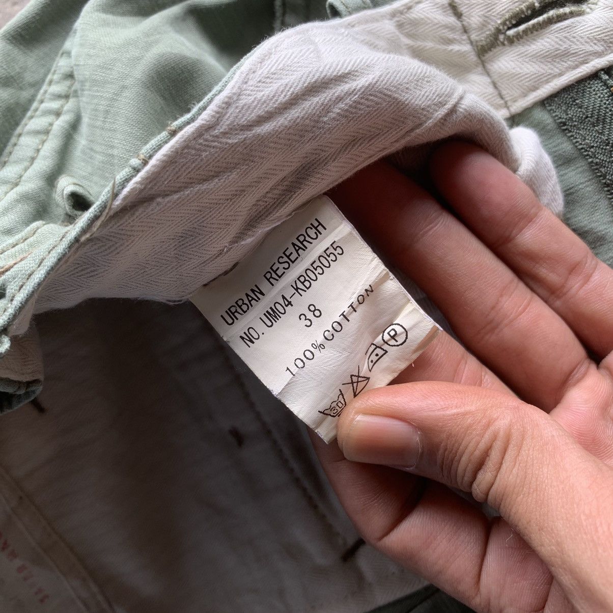 URBAN RESEARCH DOORS Urban Research Utility Faded Cargo Ankle Cropped Pants Size US 32 / EU 48 - 10 Thumbnail
