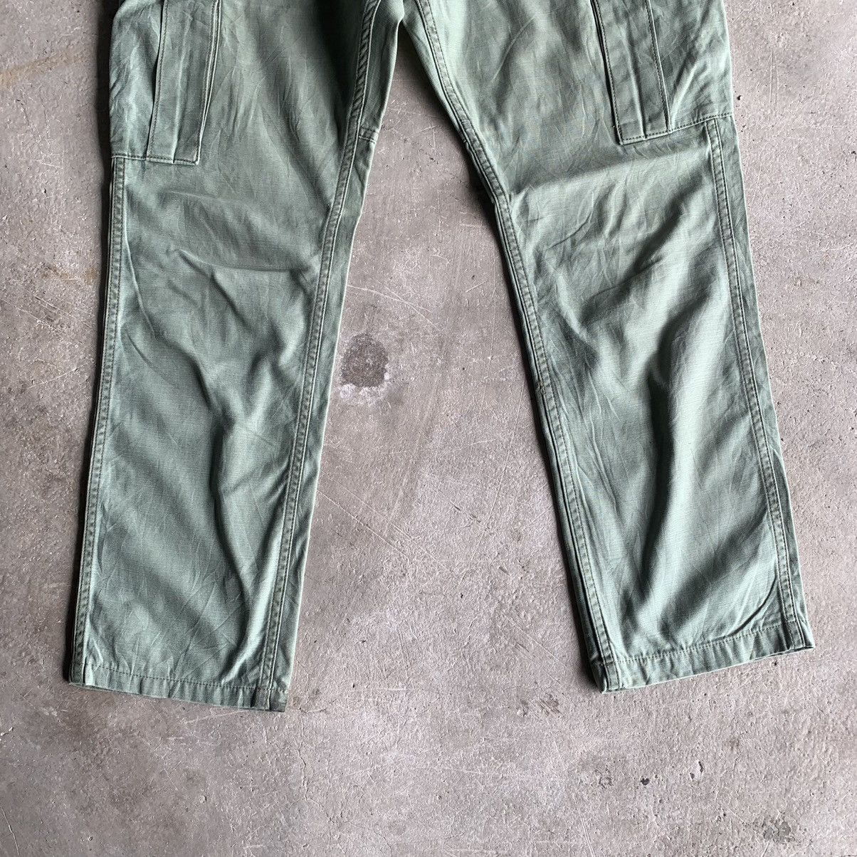 URBAN RESEARCH DOORS Urban Research Utility Faded Cargo Ankle Cropped Pants Size US 32 / EU 48 - 3 Thumbnail