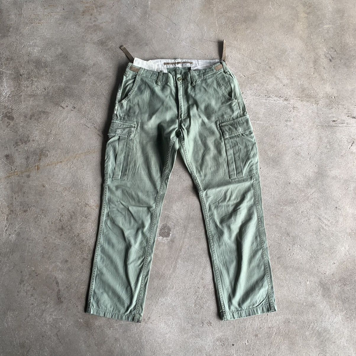 URBAN RESEARCH DOORS Urban Research Utility Faded Cargo Ankle Cropped Pants Size US 32 / EU 48 - 1 Thumbnail