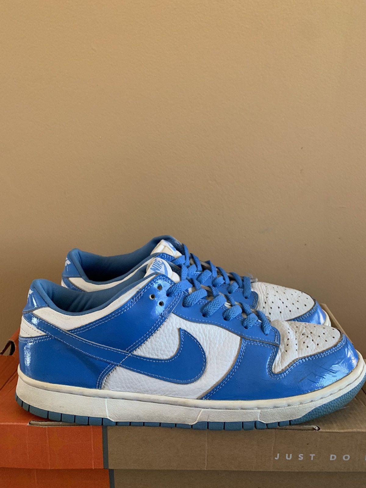 Nike Vintage Nike 2001 Dunk Low PL Carolina Blue UNC Size US 11.5 / EU 44-45 - 2 Thumbnail