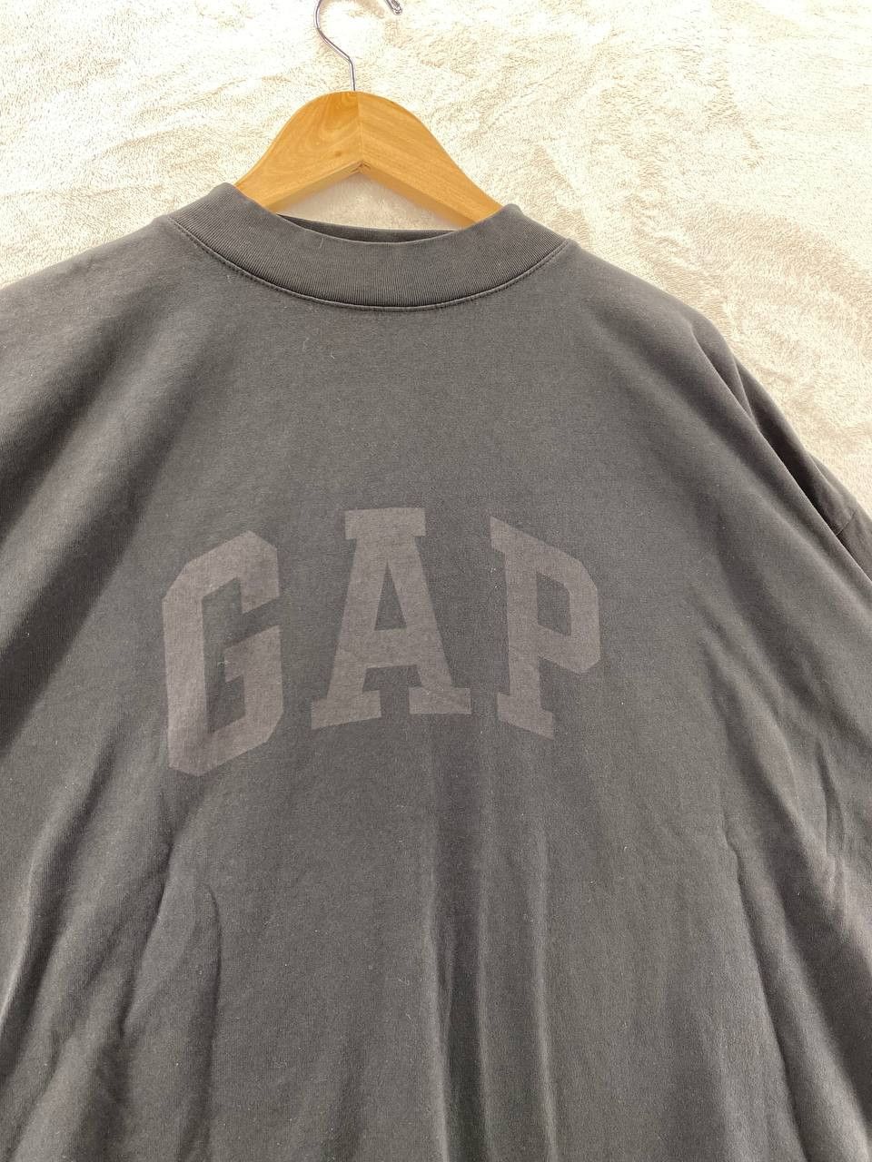 Gap × Kanye West Yeezy Gap by Balenciaga Dove 3/4 Tee Black S Size US S / EU 44-46 / 1 - 4 Thumbnail