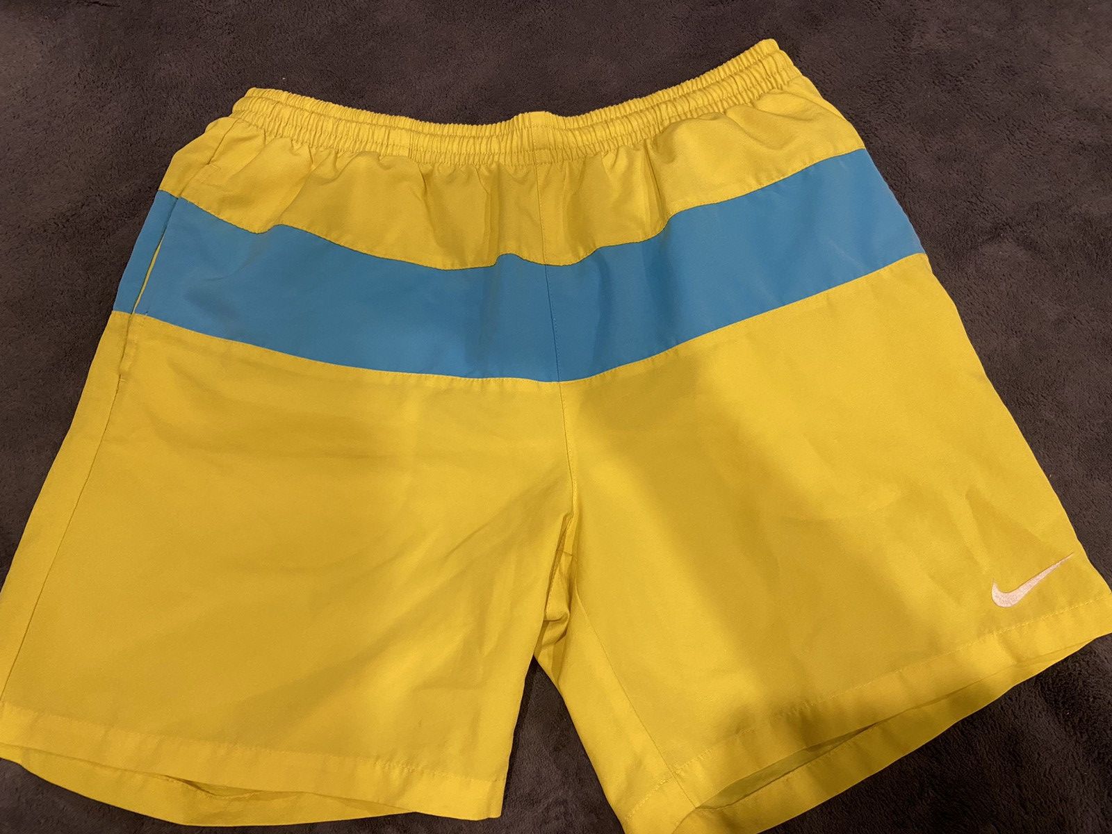 Nike Nike shorts. Vintage. Rear Size US 32 / EU 48 - 2 Thumbnail