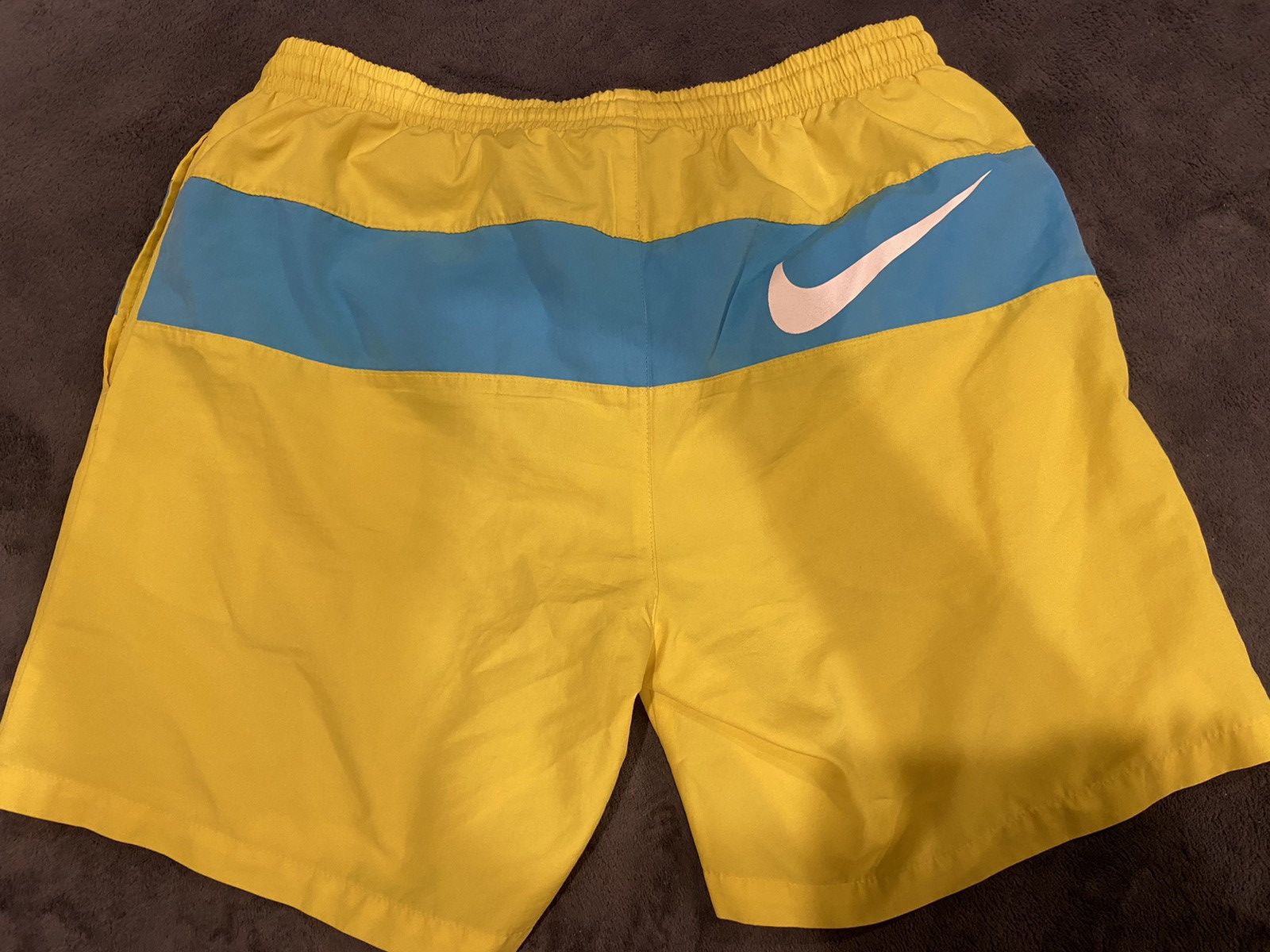 Nike Nike shorts. Vintage. Rear Size US 32 / EU 48 - 1 Thumbnail