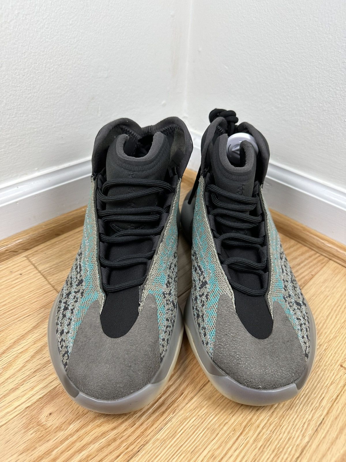 Adidas × Kanye West Adidas Yeezy Quantum Teal Blue Size US 9.5 / EU 42-43 - 2 Thumbnail