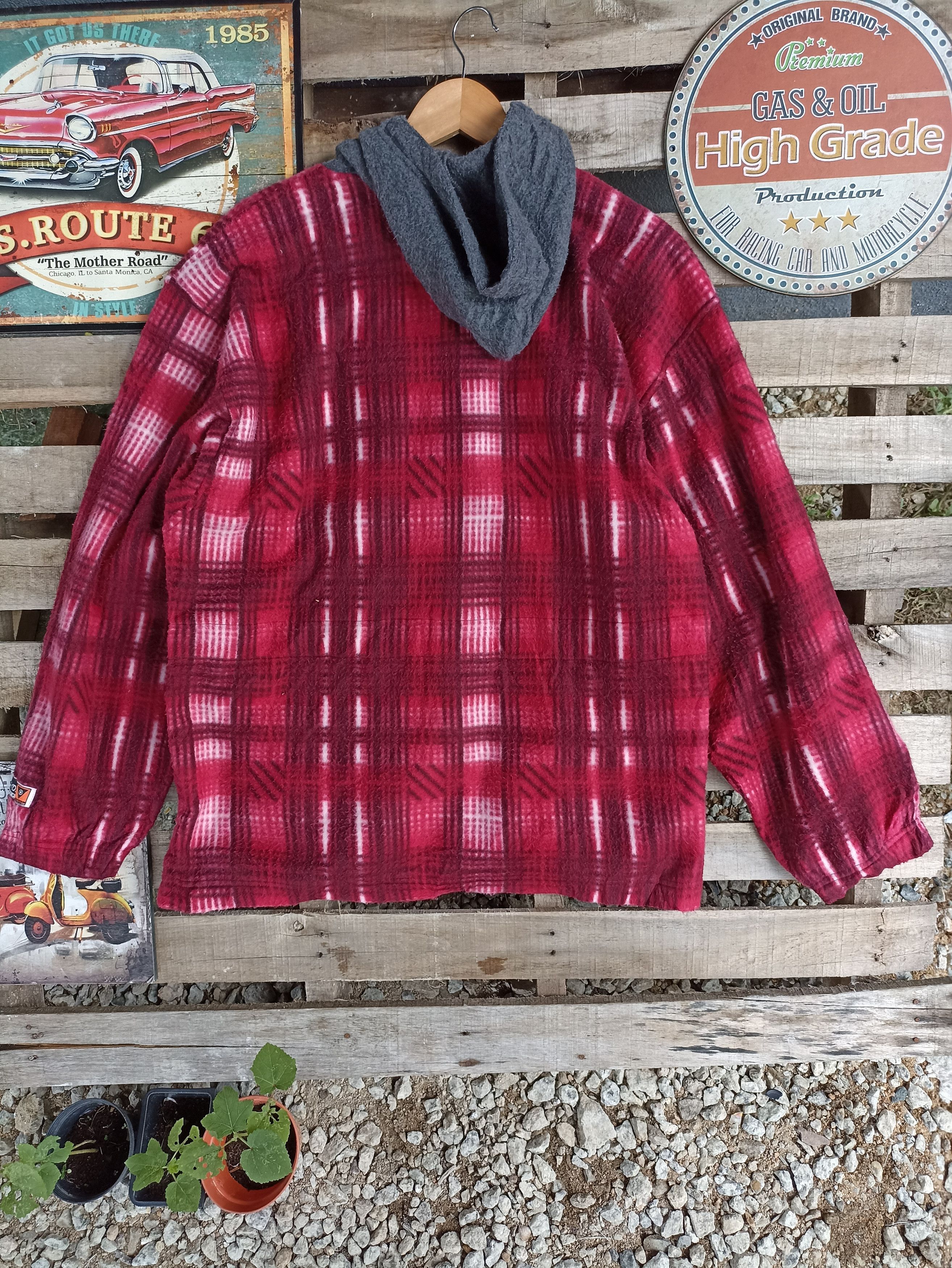 Japanese Brand × Vintage Vintage Neilpryde Equipment Fleece Zipped Hoodie Size US L / EU 52-54 / 3 - 4 Thumbnail