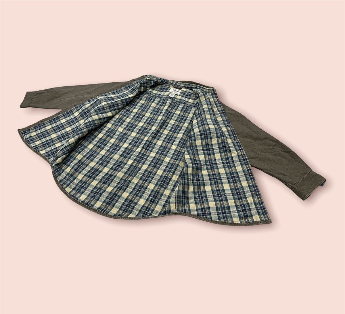 L.L. Bean × Urban Classics × Vintage VINTAGE LL BEAN BUTTON DOWN FLANNEL Size US M / EU 48-50 / 2 - 9 Thumbnail